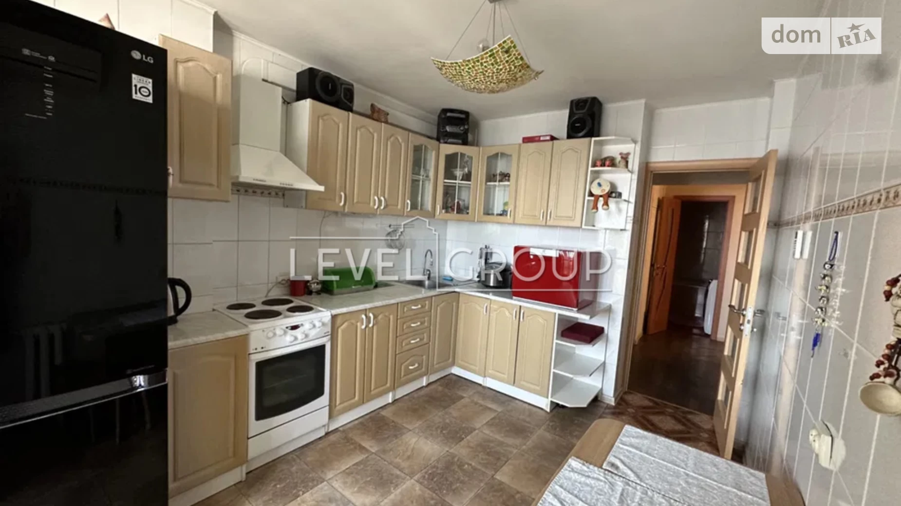 Продается 1-комнатная квартира 52.4 кв. м в Киеве, ул. Братства тарасовцев(Декабристов), 12/37 - фото 2