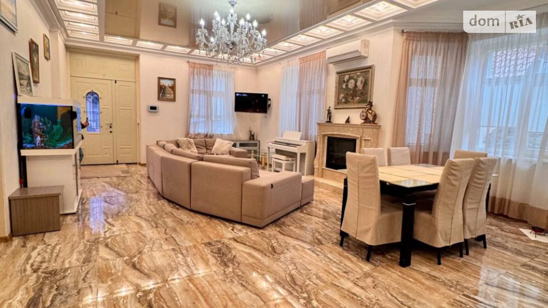 Продается дом на 3 этажа 380 кв. м с гаражом, цена: 430000 $ - фото 4