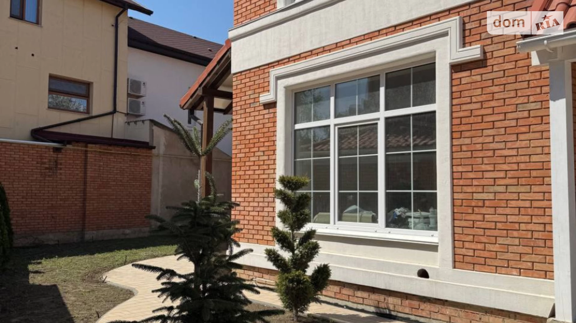 Продается дом на 2 этажа 178 кв. м с камином, цена: 284320 $ - фото 5