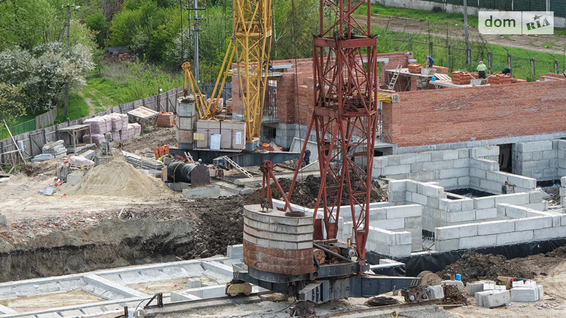 Продается 2-комнатная квартира 64.3 кв. м в Ивано-Франковске, ул. Коновальца Евгения, 1 - фото 2