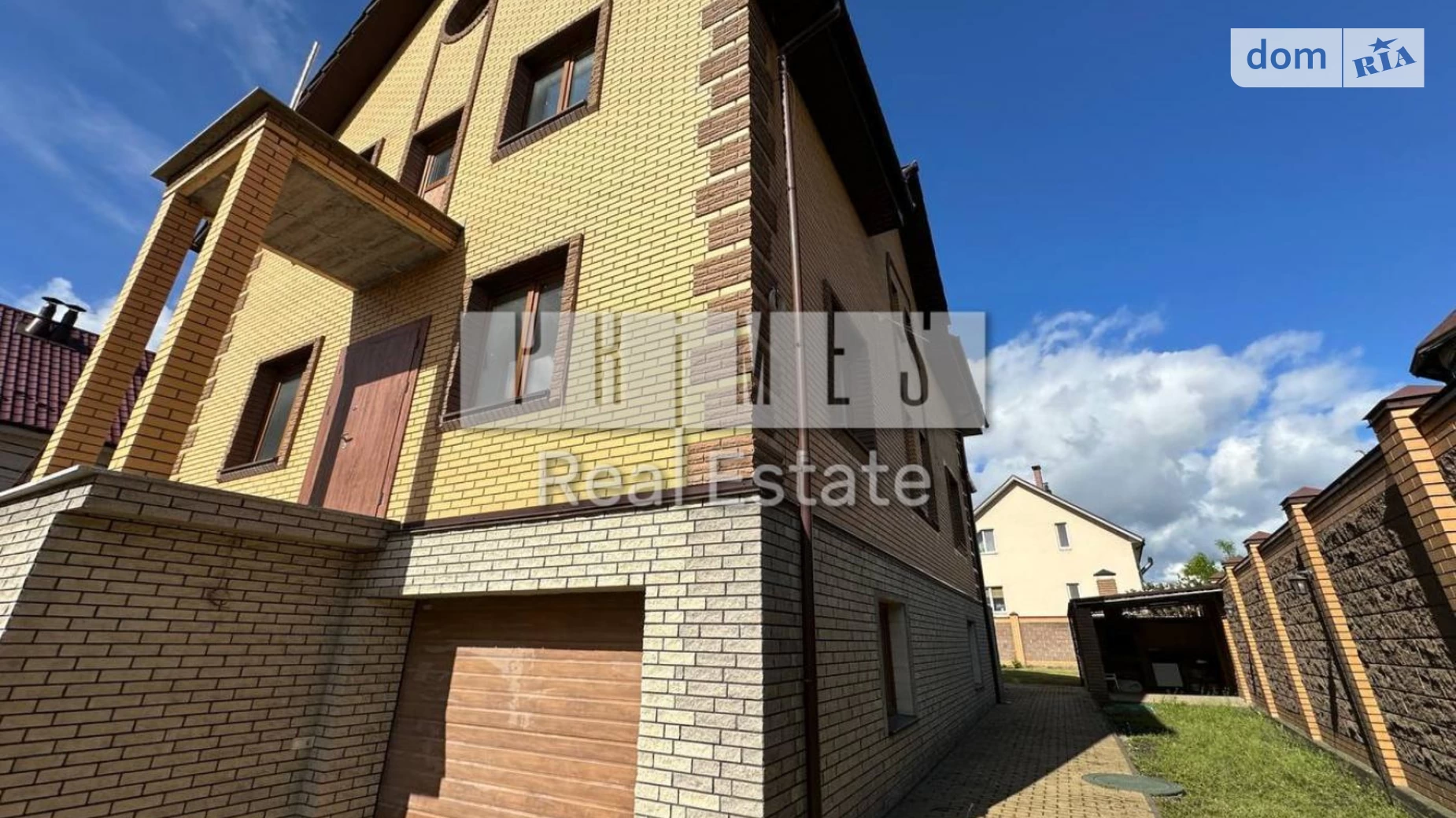 Продается дом на 2 этажа 287 кв. м с гаражом, цена: 250000 $ - фото 2
