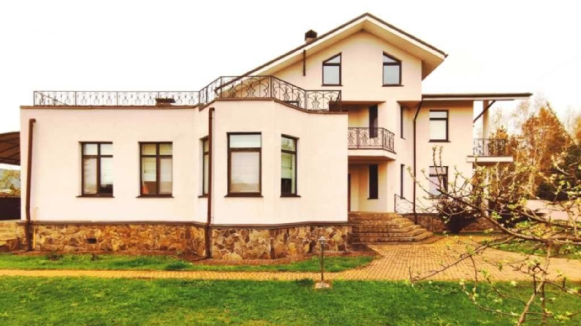 Здається в оренду будинок 3 поверховий 250 кв. м з терасою, цена: 1200 $ - фото 2