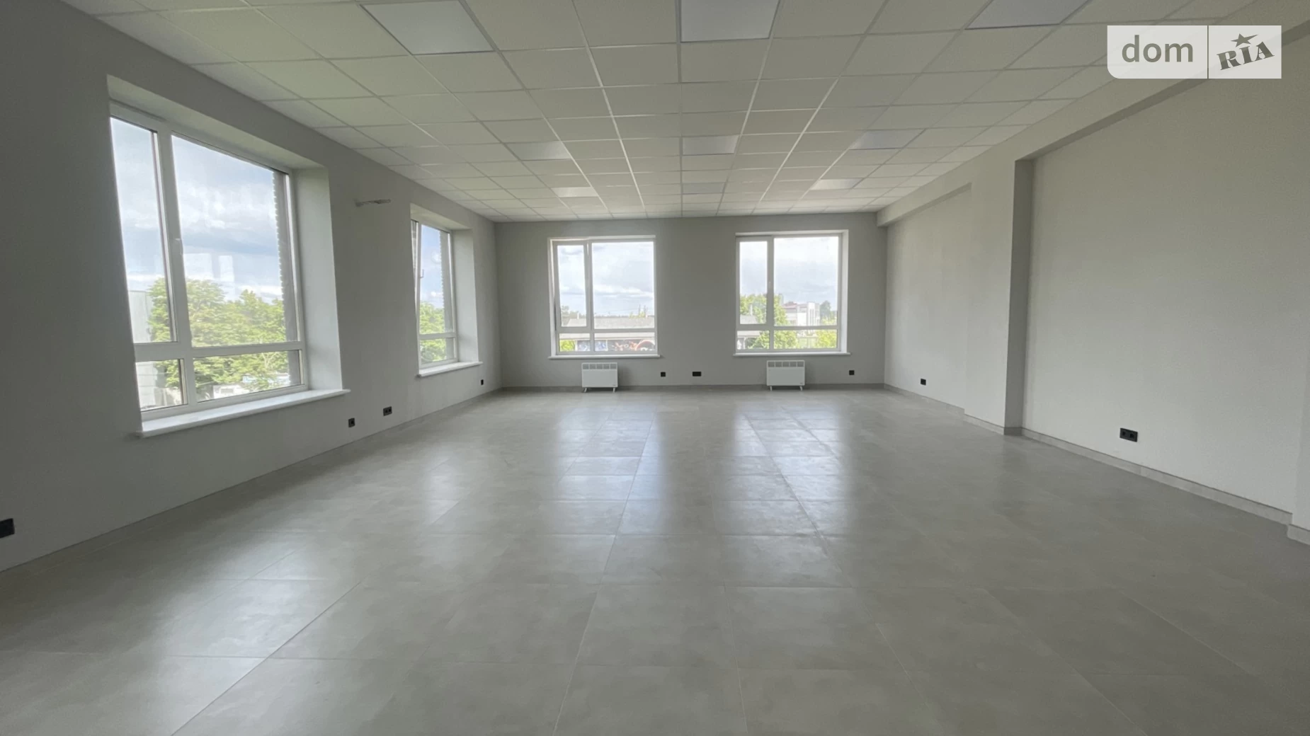 Продается офис 70.5 кв. м в бизнес-центре, цена: 66700 $ - фото 2