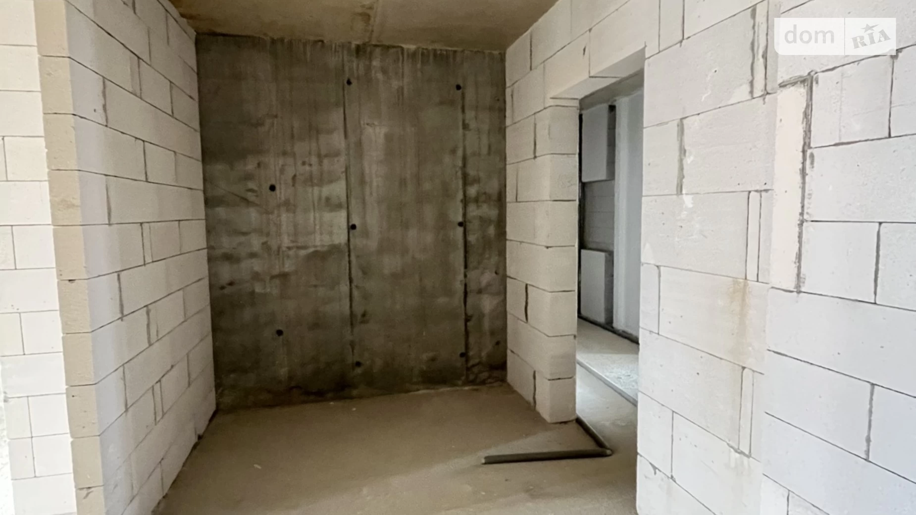 Продается 2-комнатная квартира 62 кв. м в Ивано-Франковске, ул. Хриплинская - фото 5