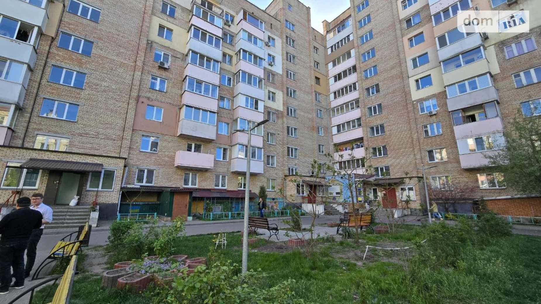 Продається 3-кімнатна квартира 73 кв. м у Ірпені, вул. Авіаконструктора Антонова(Ленінградська), 8А - фото 3