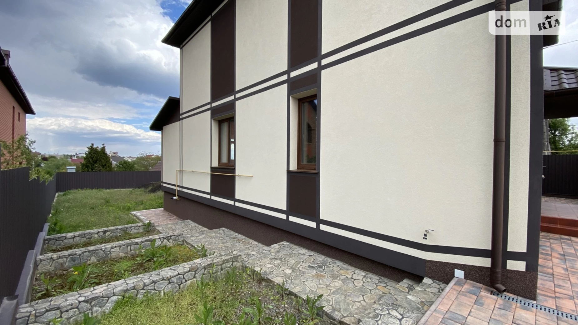 Продается дом на 2 этажа 188 кв. м с подвалом, цена: 183000 $ - фото 3