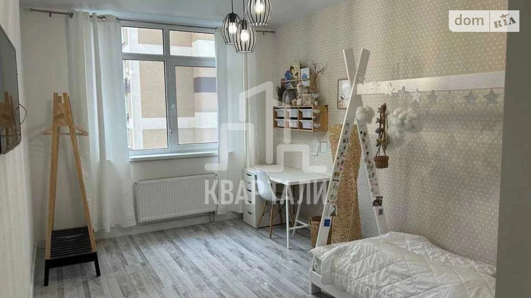 Продается 3-комнатная квартира 87 кв. м в Киеве, просп. Европейского Союза(Правды), 41Г - фото 2