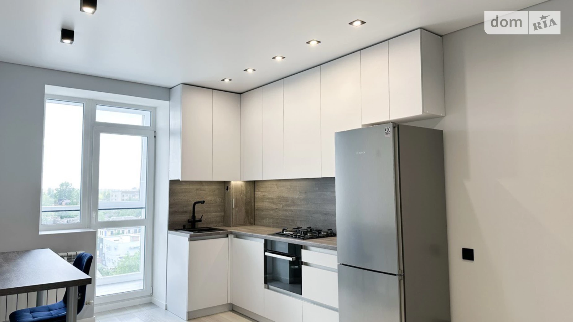 Продається 1-кімнатна квартира 45 кв. м у Полтаві, цена: 79000 $ - фото 2