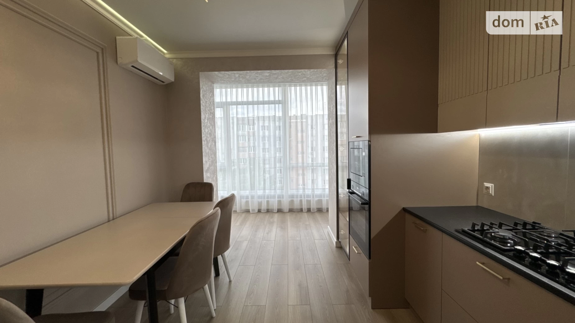 Продается 2-комнатная квартира 66 кв. м в Ивано-Франковске, ул. Мира, 100 - фото 3