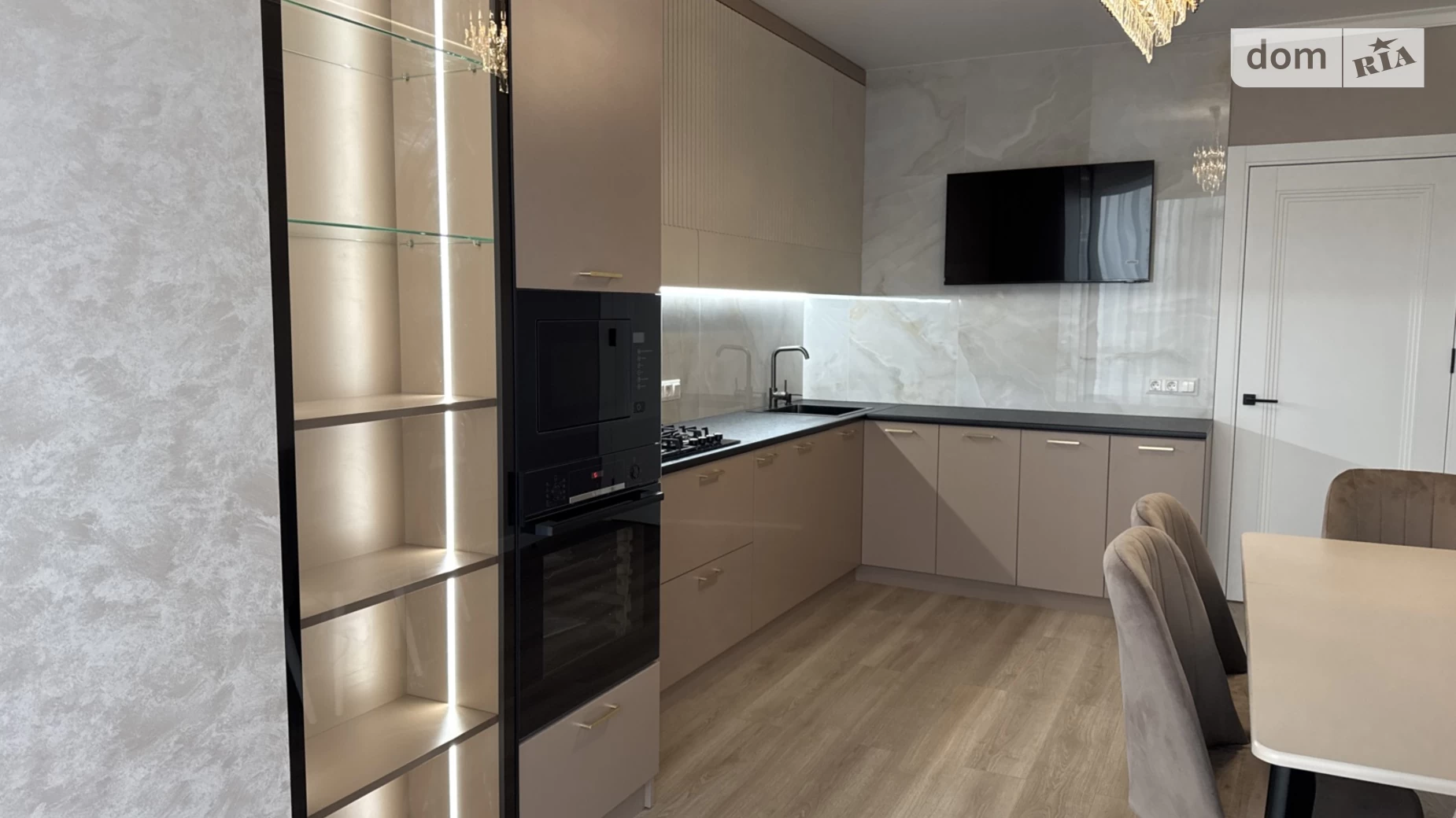 Продается 2-комнатная квартира 66 кв. м в Ивано-Франковске, ул. Мира, 100 - фото 5