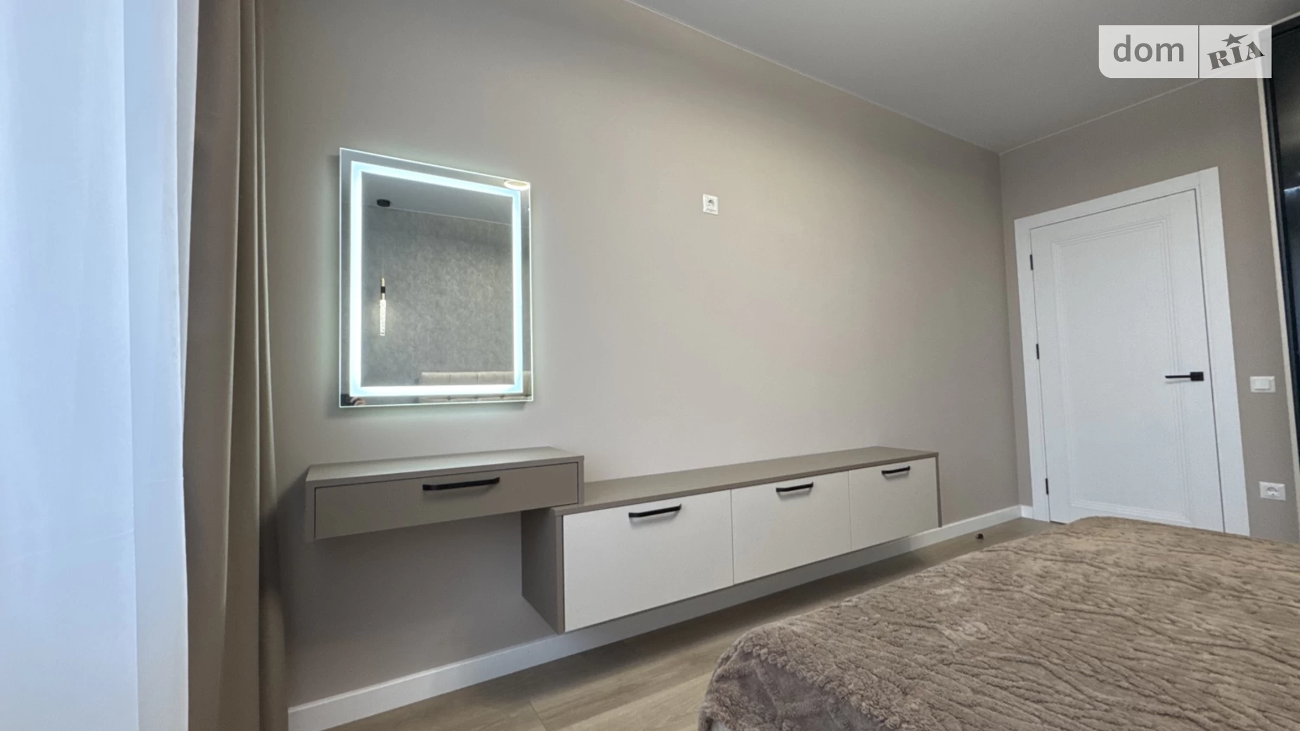 Продается 2-комнатная квартира 66.5 кв. м в Ивано-Франковске, цена: 96000 $ - фото 4