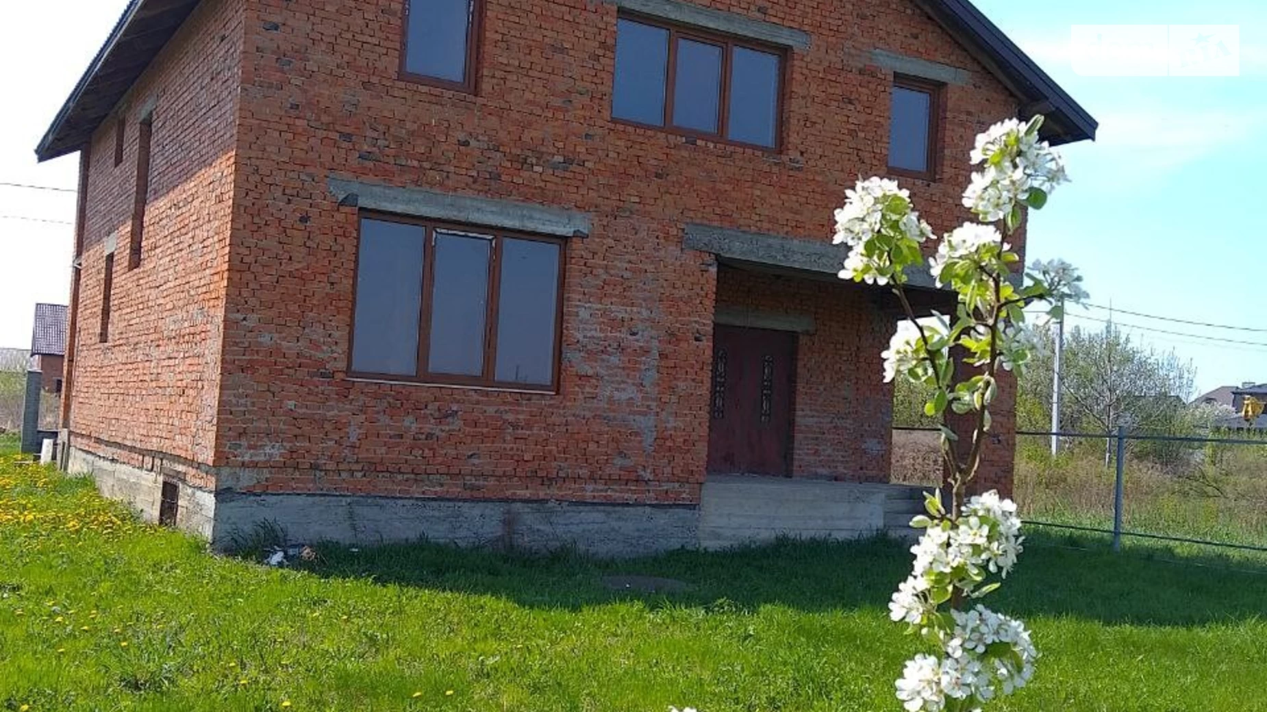 Продається будинок 2 поверховий 213.51 кв. м с басейном, цена: 104000 $ - фото 2