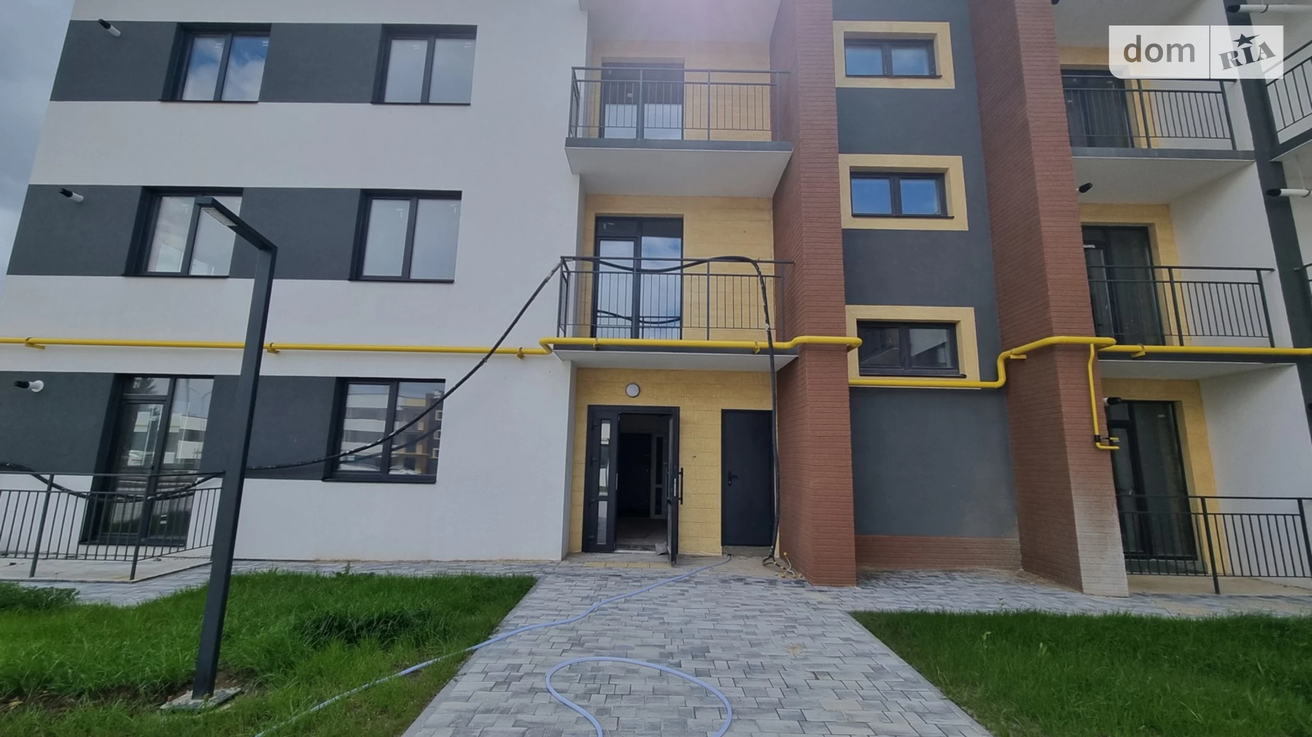 Продается 1-комнатная квартира 46.5 кв. м в, цена: 46000 $ - фото 2