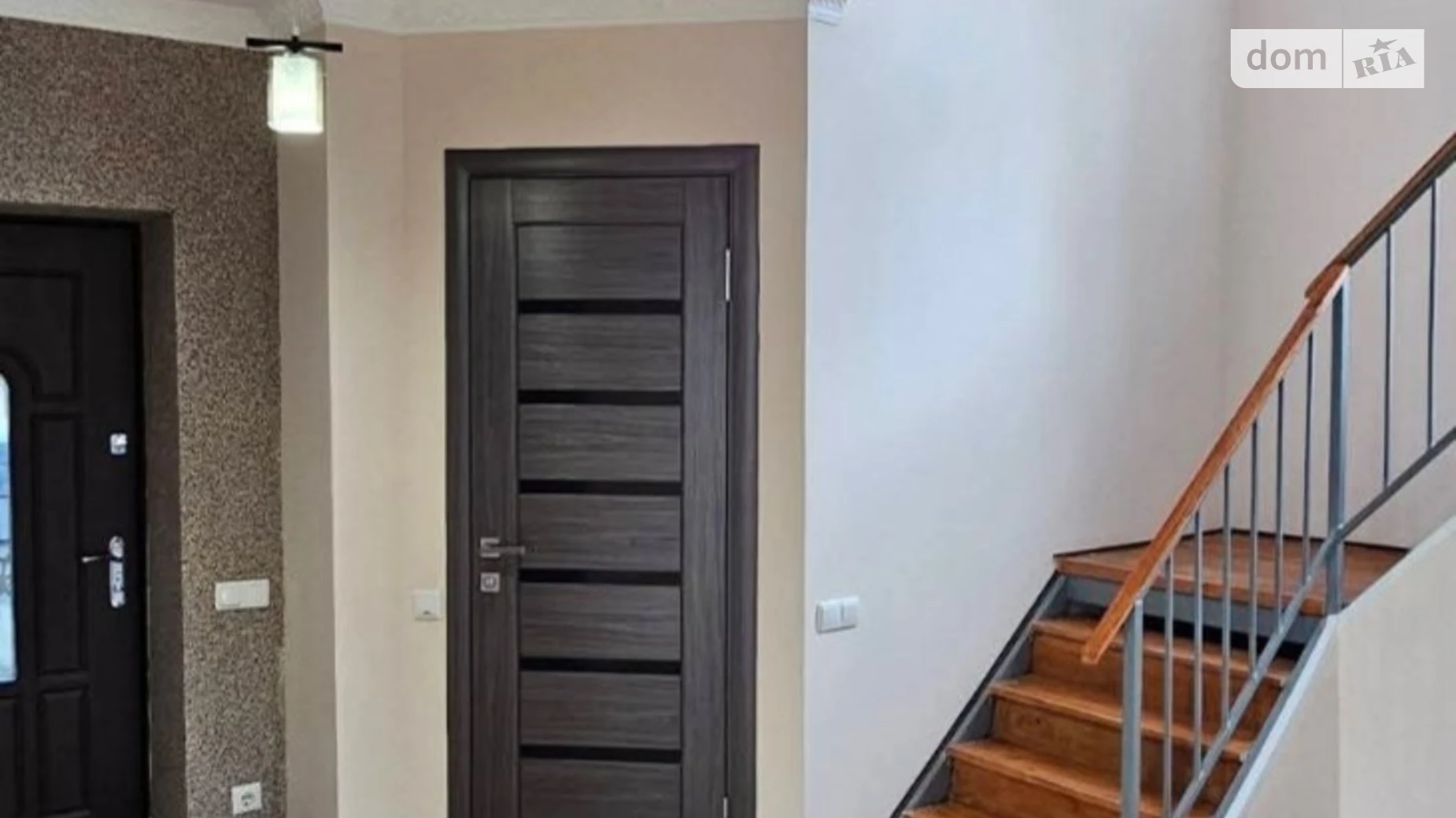 Продается дом на 2 этажа 120 кв. м с бассейном, цена: 115000 $ - фото 2