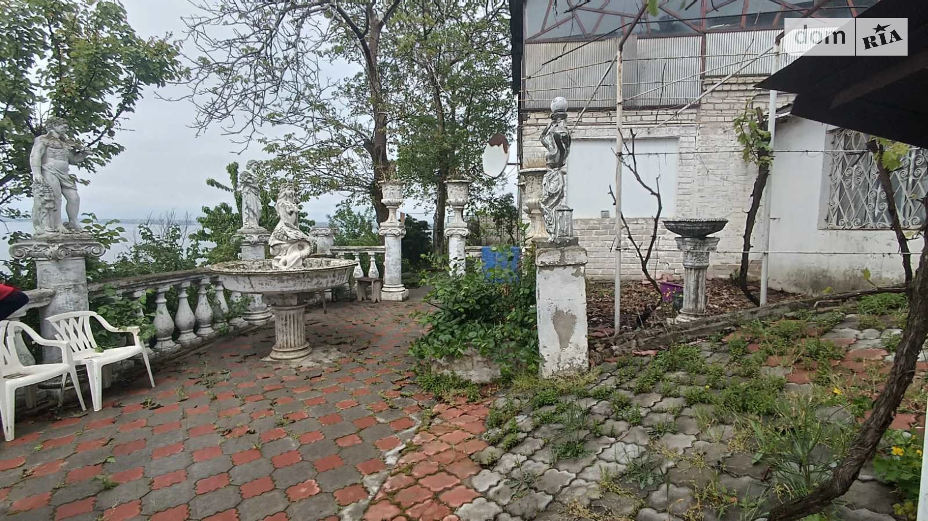 Продается дом на 2 этажа 600 кв. м с верандой, цена: 300000 $ - фото 5