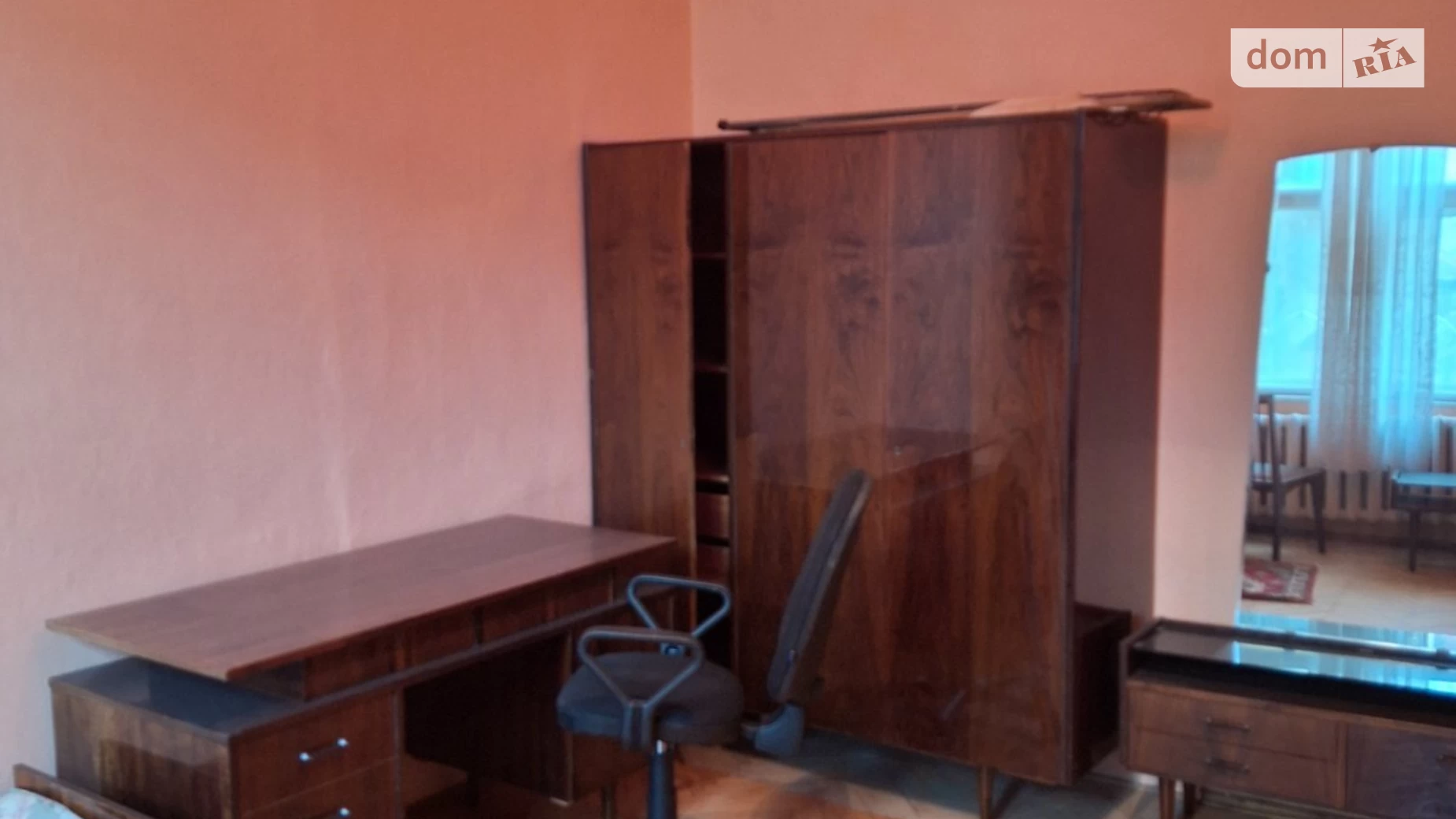 Продается 2-комнатная квартира 67 кв. м в Ужгороде, наб. Независимости - фото 3