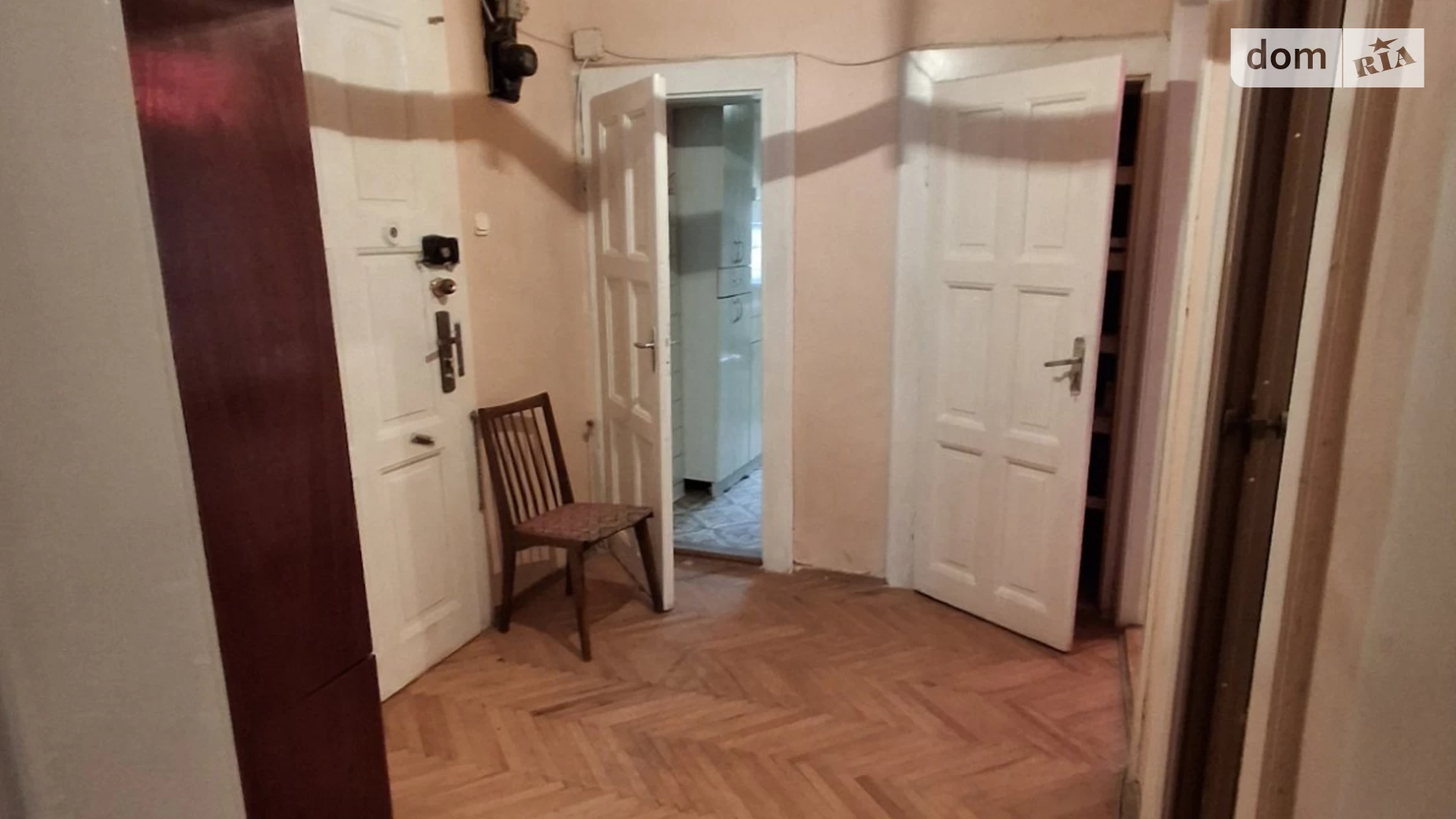 Продается 2-комнатная квартира 67 кв. м в Ужгороде, наб. Независимости - фото 4