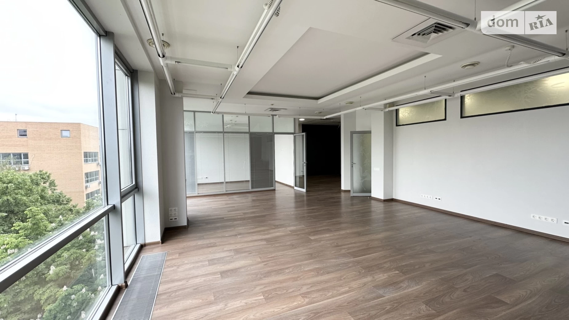 Здається в оренду офіс 114 кв. м в бізнес-центрі, цена: 28500 грн - фото 2