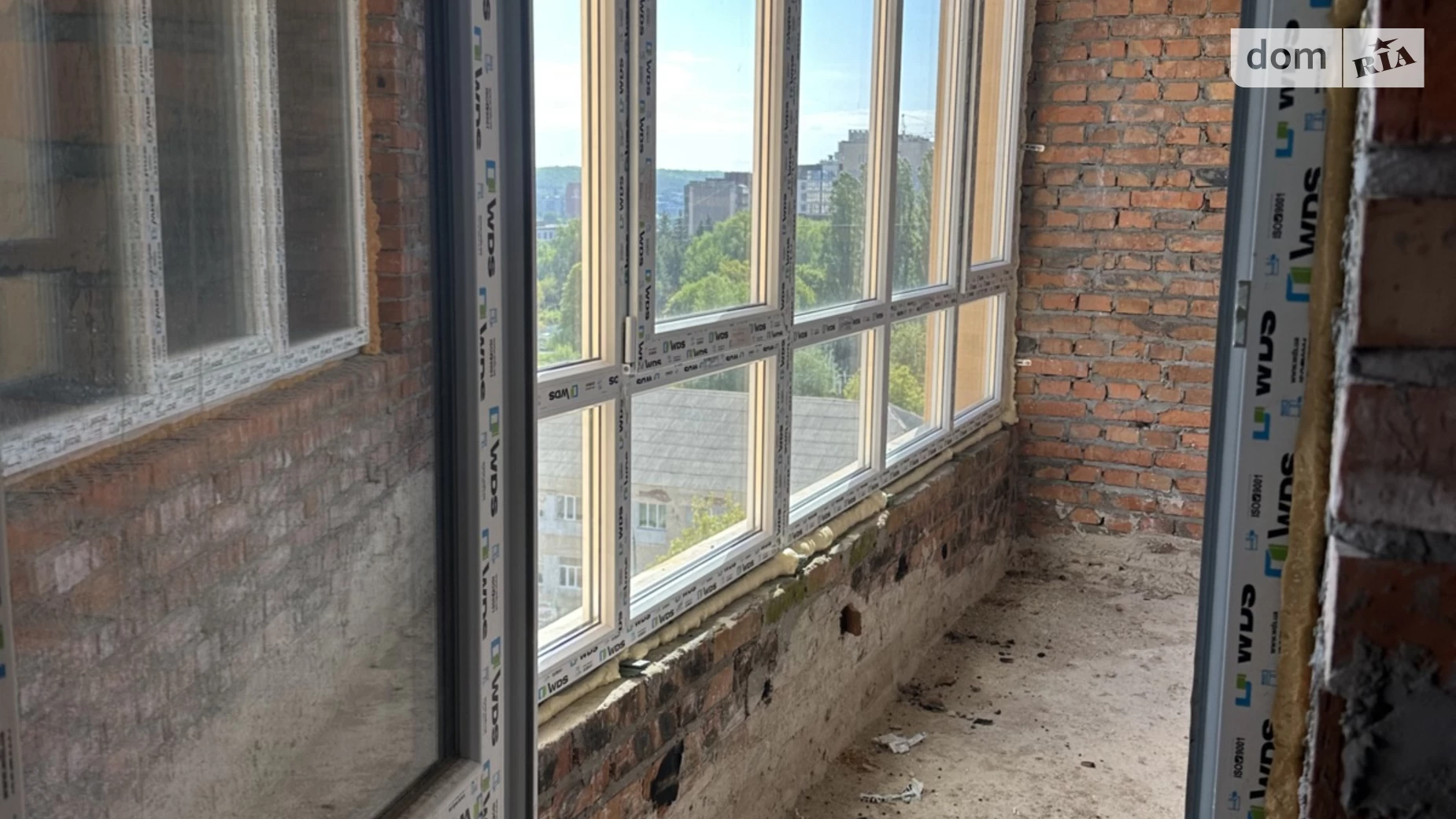 Продается 2-комнатная квартира 68.4 кв. м в Хмельницком, ул. Озерная, 6/1 - фото 2