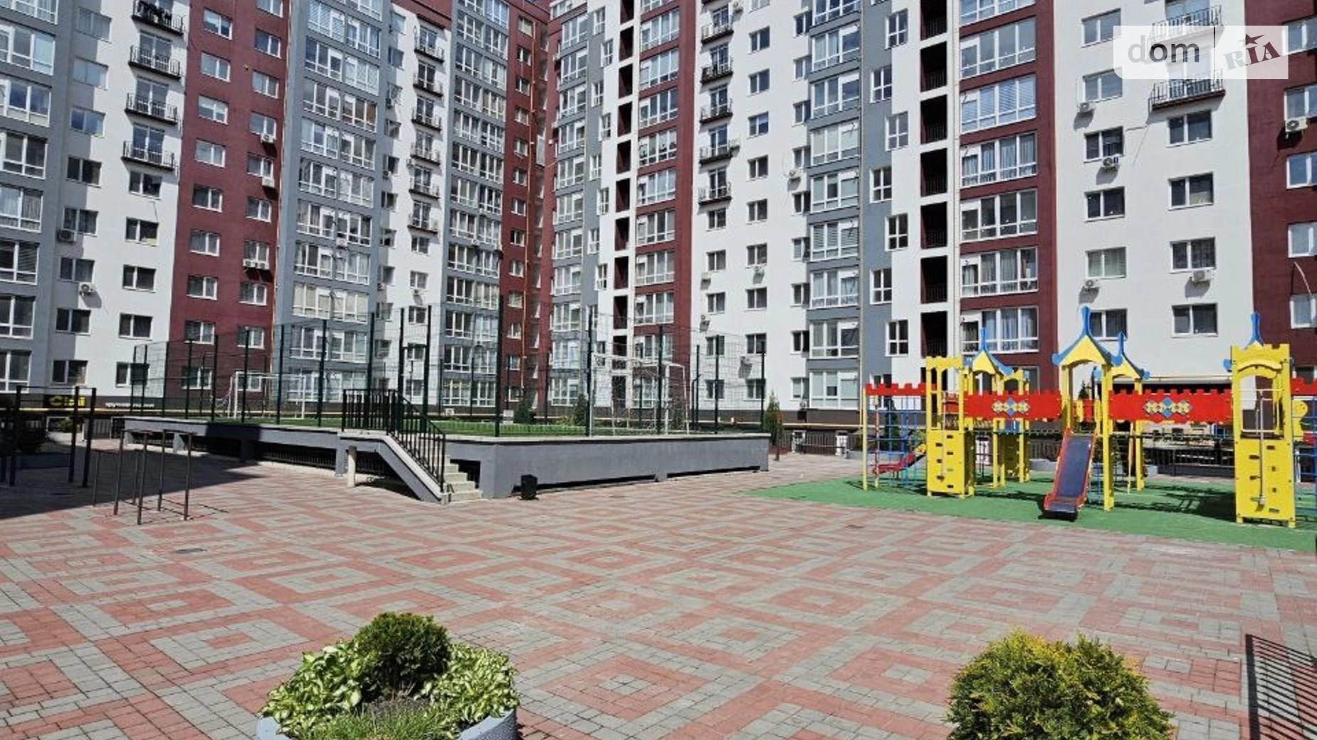Продается 2-комнатная квартира 62.8 кв. м в Ивано-Франковске, ул. Княгинин - фото 2