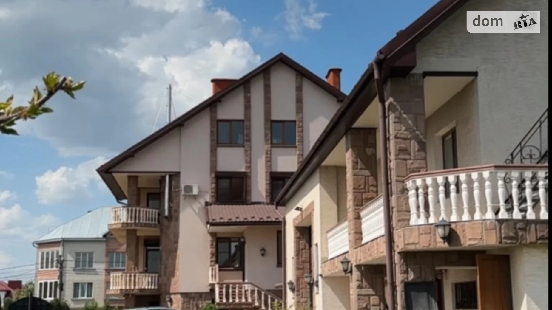Продается дом на 3 этажа 710.3 кв. м с подвалом, цена: 730000 $ - фото 2