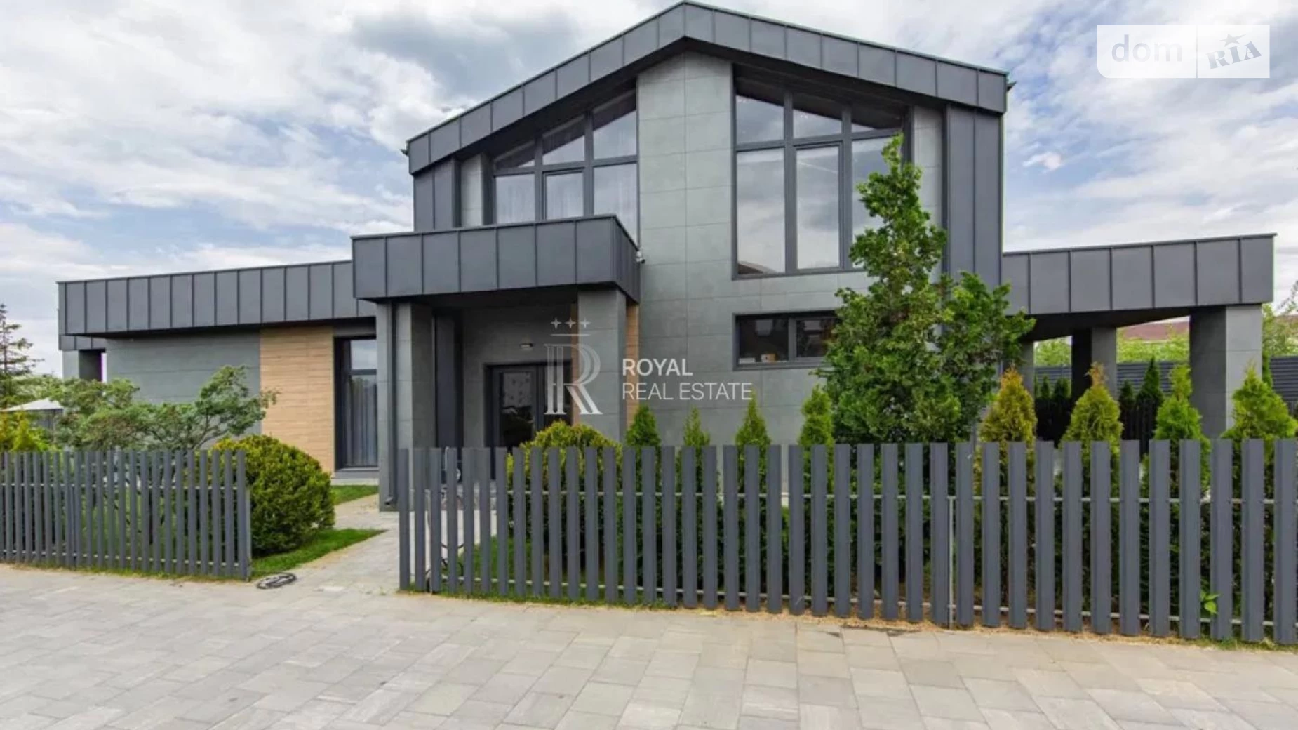 Продается дом на 2 этажа 210 кв. м с садом, цена: 448000 $ - фото 2