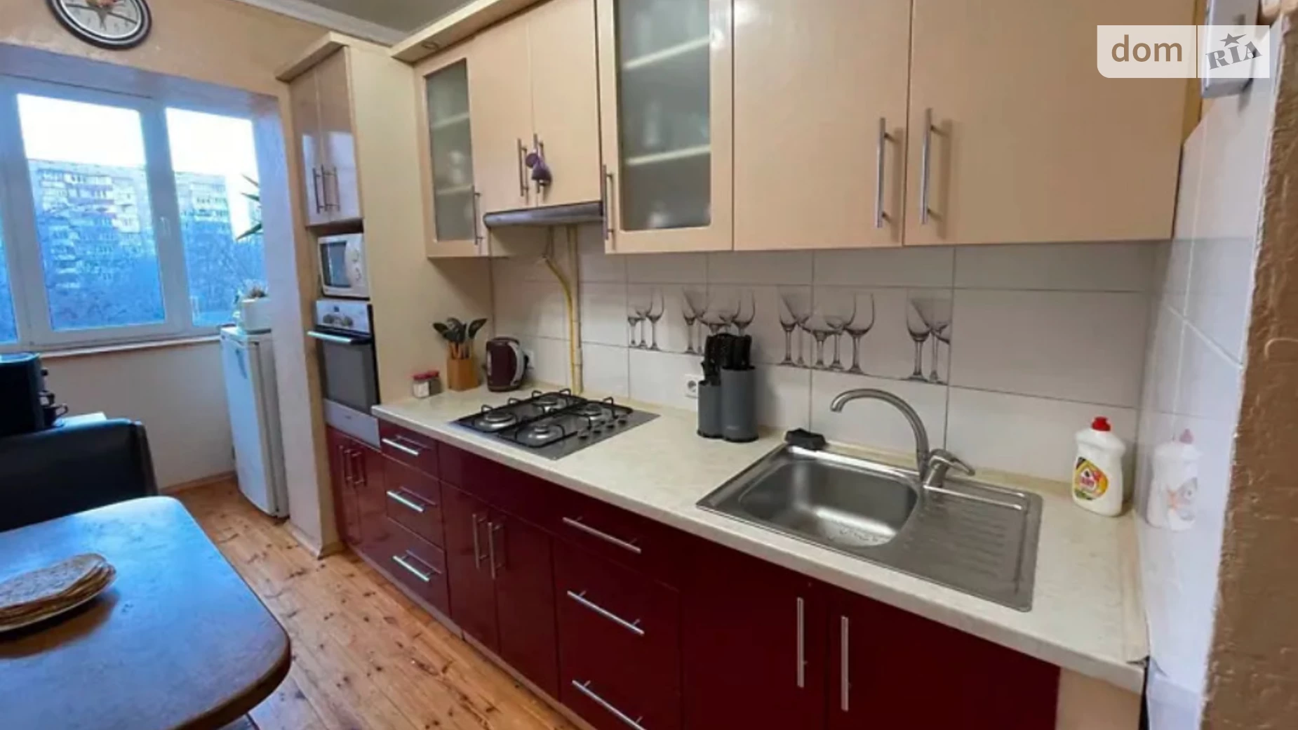 Продается 3-комнатная квартира 66.1 кв. м в Ровно, цена: 62000 $ - фото 2