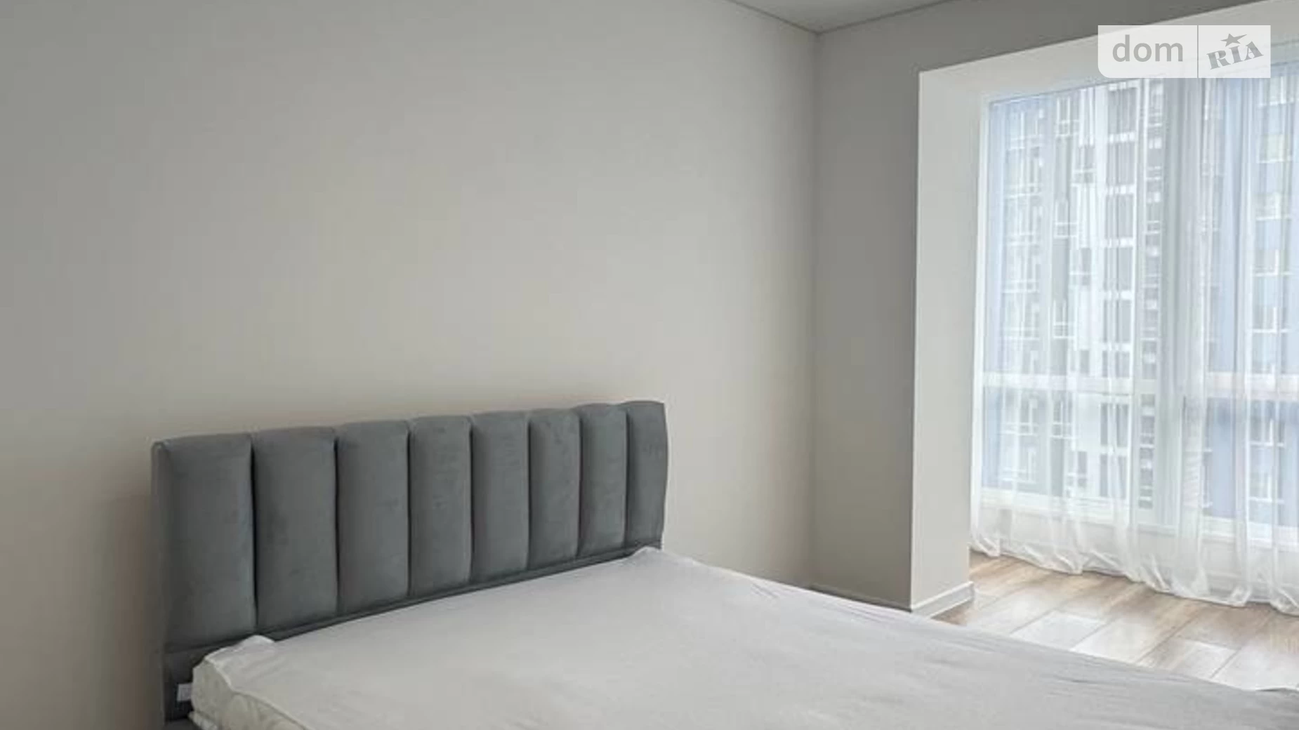 Сдается в аренду 1-комнатная квартира 49 кв. м в, цена: 400 $ - фото 2