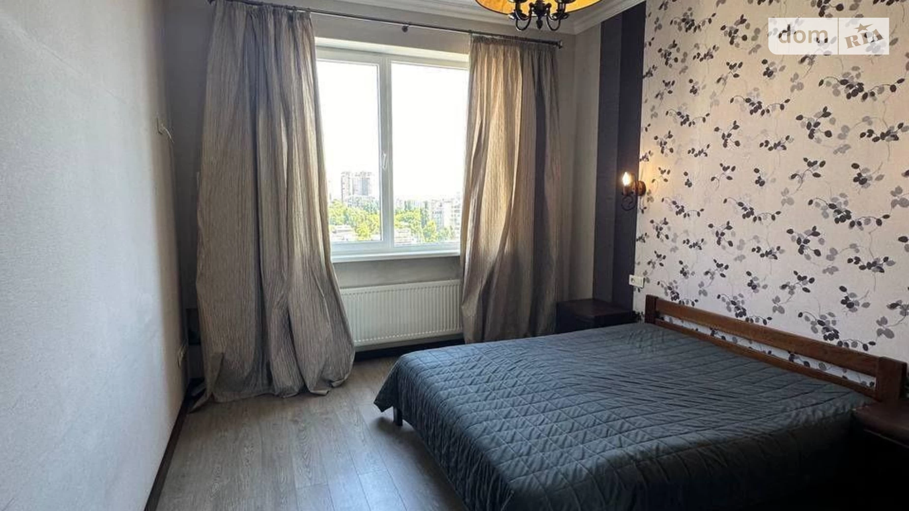 Продается 1-комнатная квартира 57 кв. м в Одессе, ул. Армейская, 11/1 - фото 4