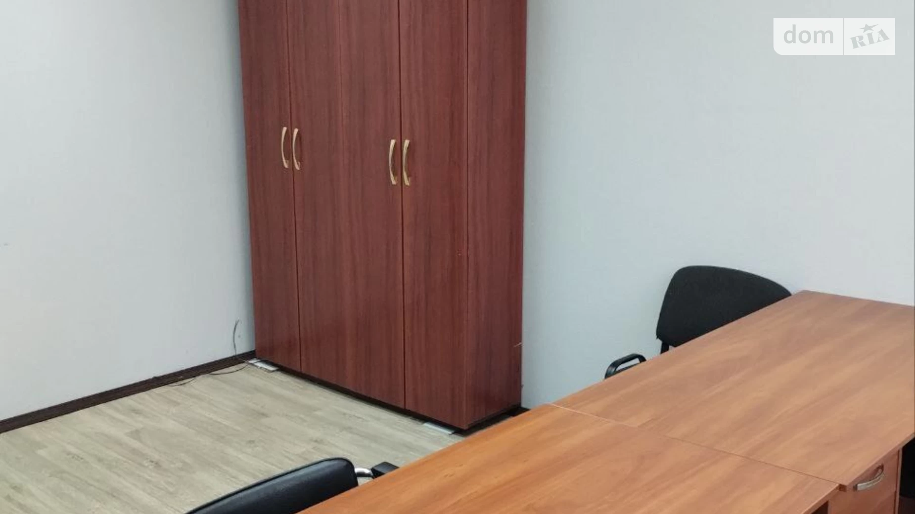 Здається в оренду офіс 16.8 кв. м в бізнес-центрі, цена: 8200 грн - фото 2