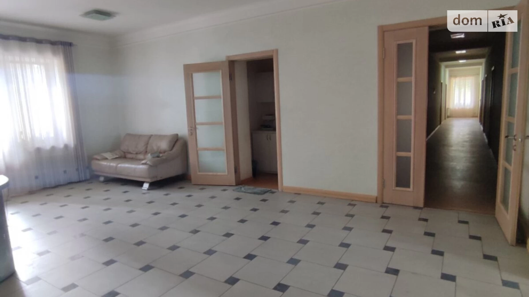 Сдается в аренду офис 239 кв. м в бизнес-центре, цена: 35850 грн - фото 2