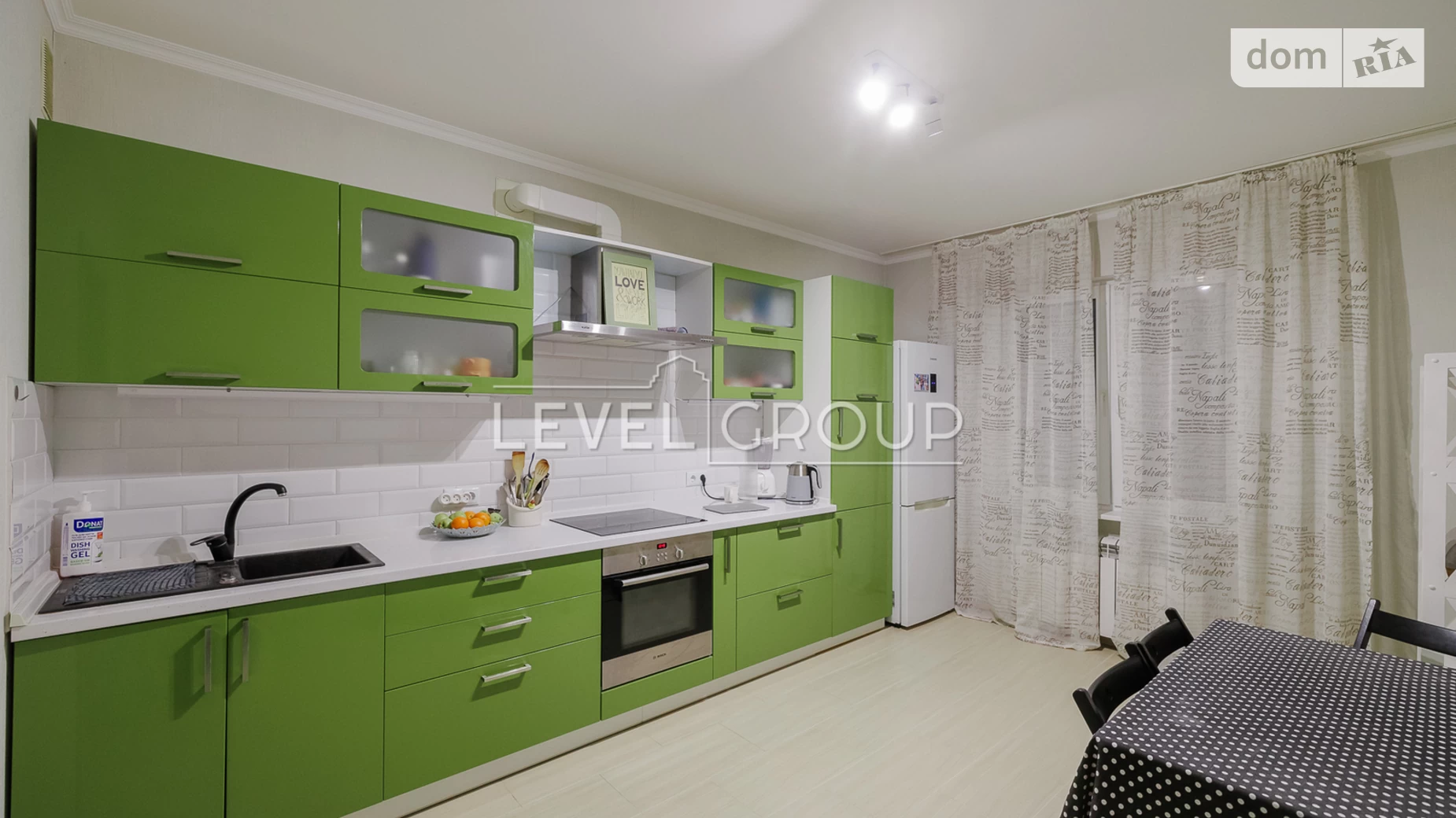 Продается 3-комнатная квартира 93 кв. м в Киеве, ул. Урловская, 36 - фото 2