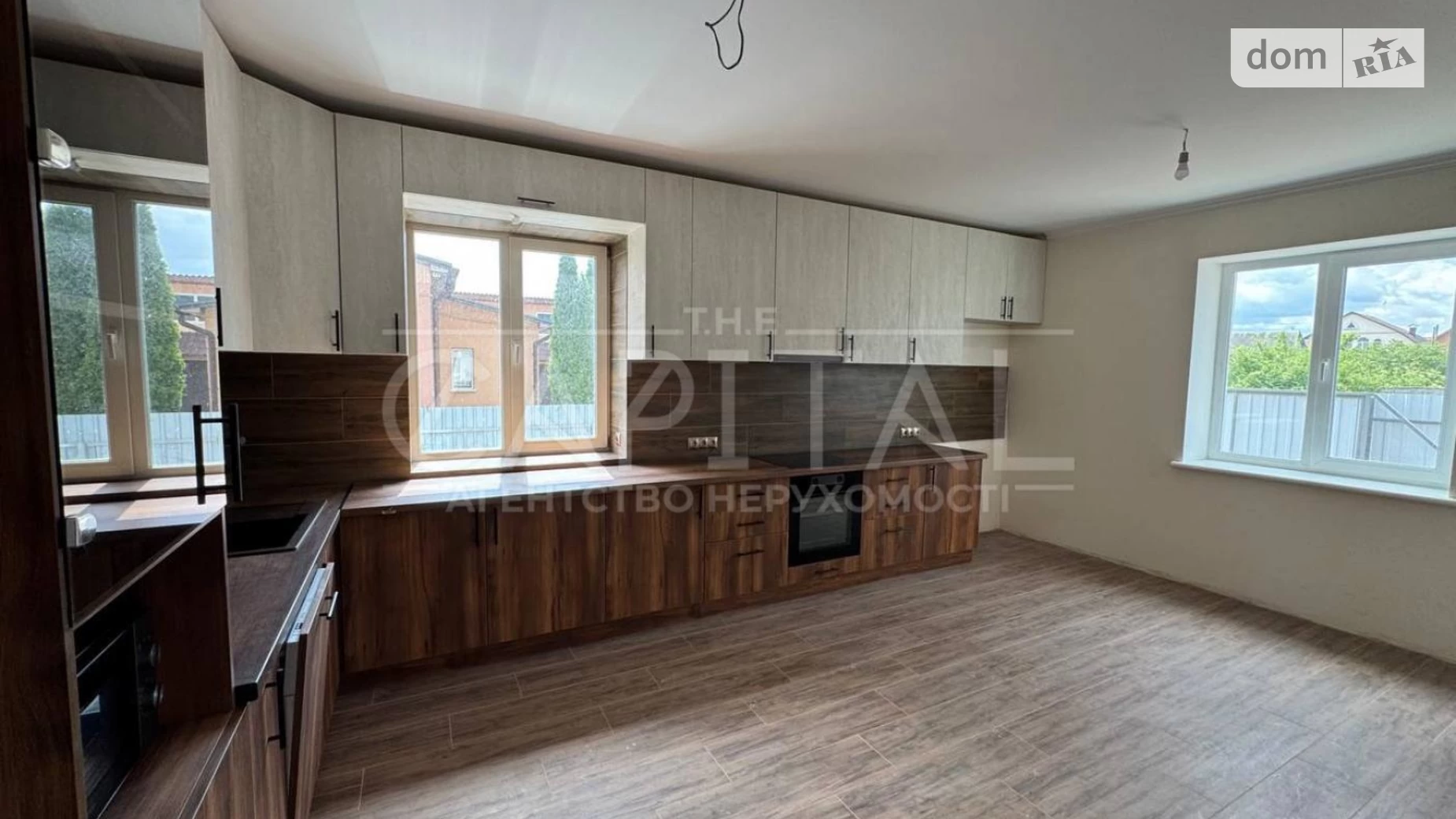 Продается дом на 3 этажа 240 кв. м с садом, цена: 169000 $ - фото 3