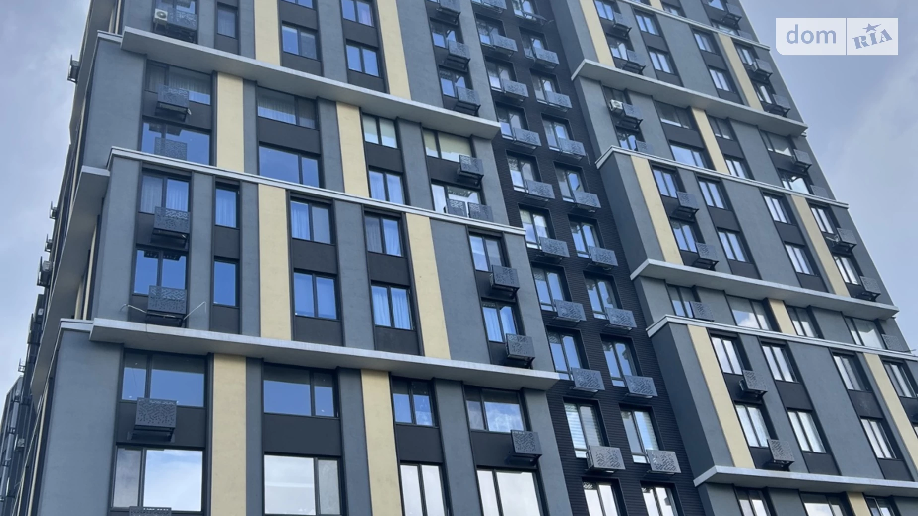 Продается 2-комнатная квартира 70.1 кв. м в Вишневом, ул. Ломоносова, 40 - фото 3
