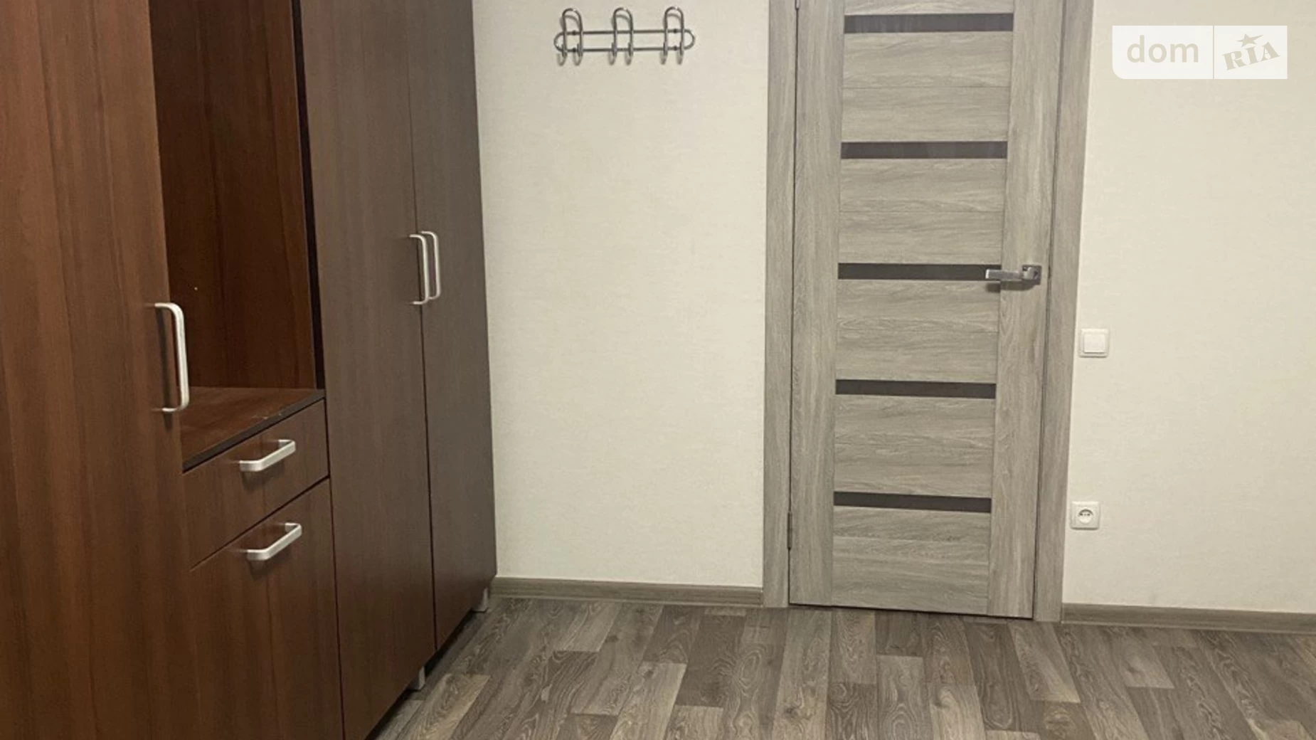Продается 3-комнатная квартира 58.6 кв. м в Днепре, цена: 45000 $ - фото 2