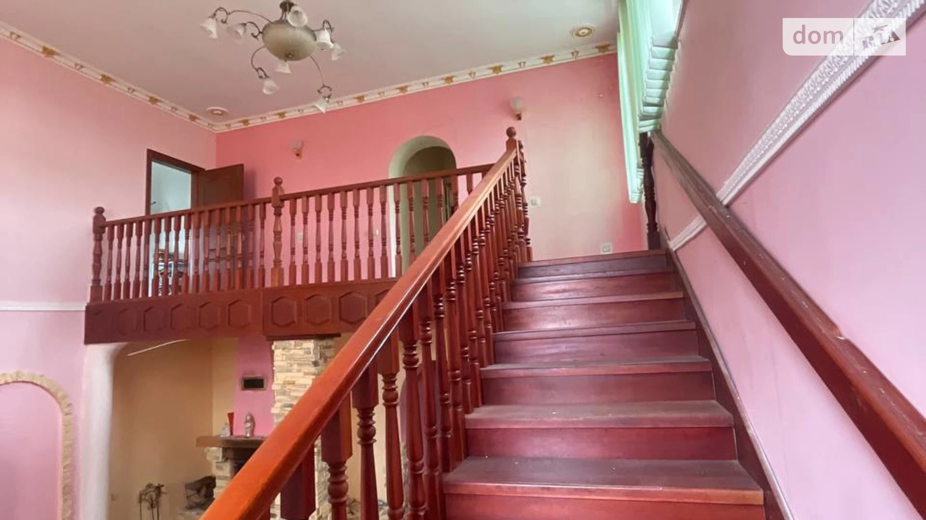 Продается дом на 2 этажа 247.8 кв. м с верандой, цена: 175000 $ - фото 2