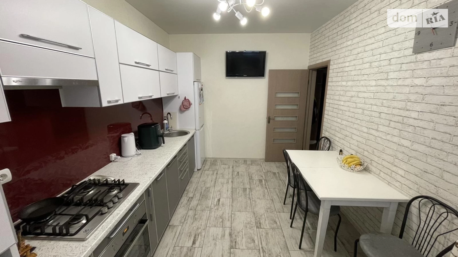 Продается 1-комнатная квартира 39.7 кв. м в Зарванцах, ул. Романа Андриюка(Гагарина) - фото 3