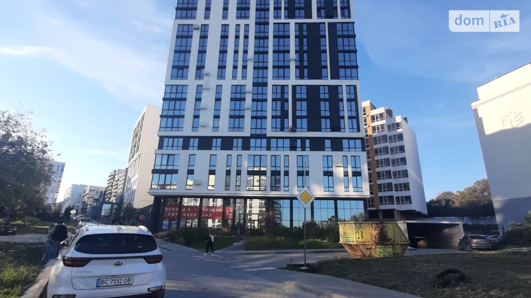 Продається 2-кімнатна квартира 67 кв. м у Львові, вул. Малоголосківська, 12Г - фото 2