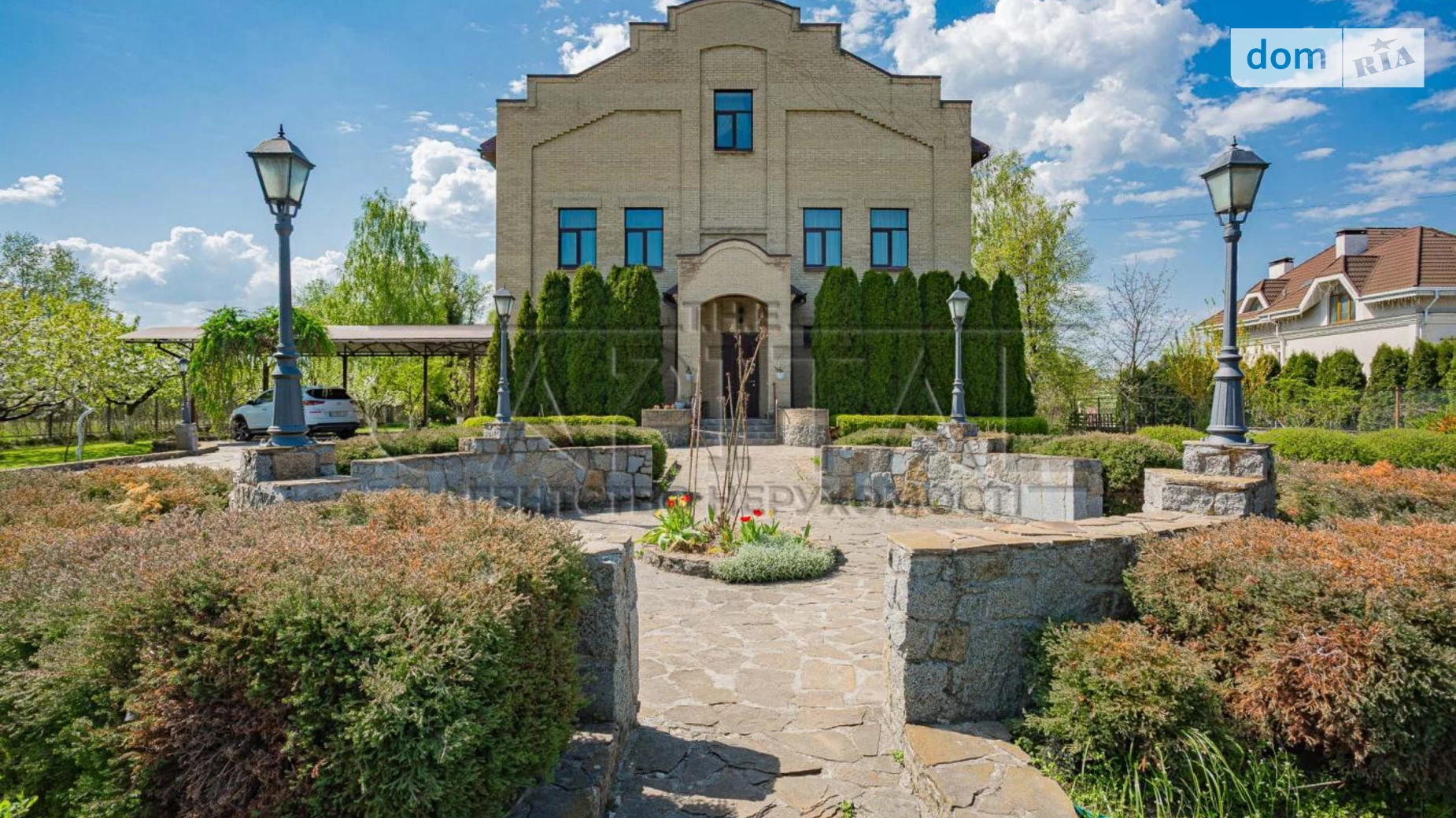 Продается дом на 3 этажа 380 кв. м с мансардой, цена: 560000 $ - фото 4