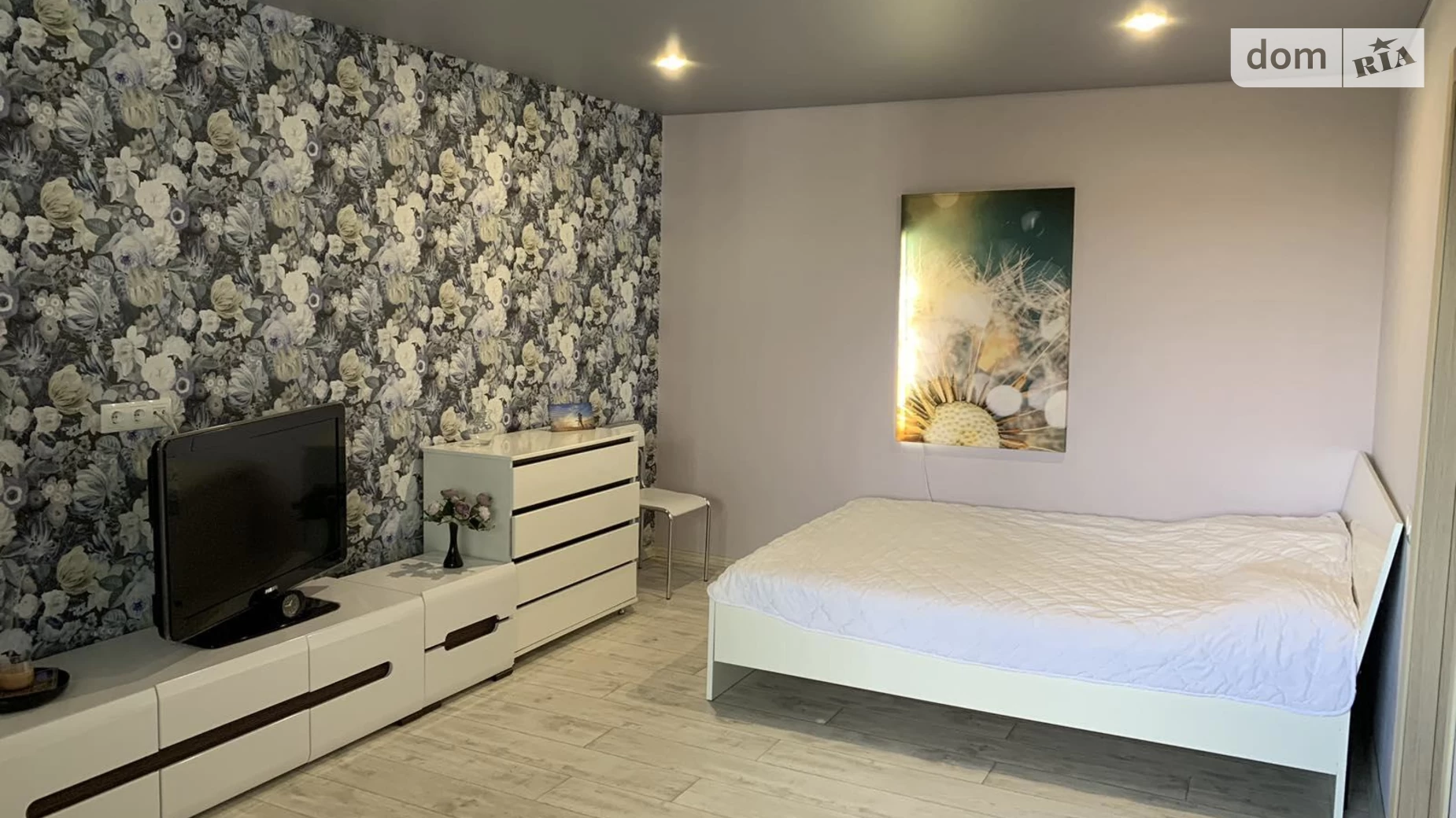 Продается 1-комнатная квартира 51.9 кв. м в Полтаве, ул. Огнивская, 8 - фото 2