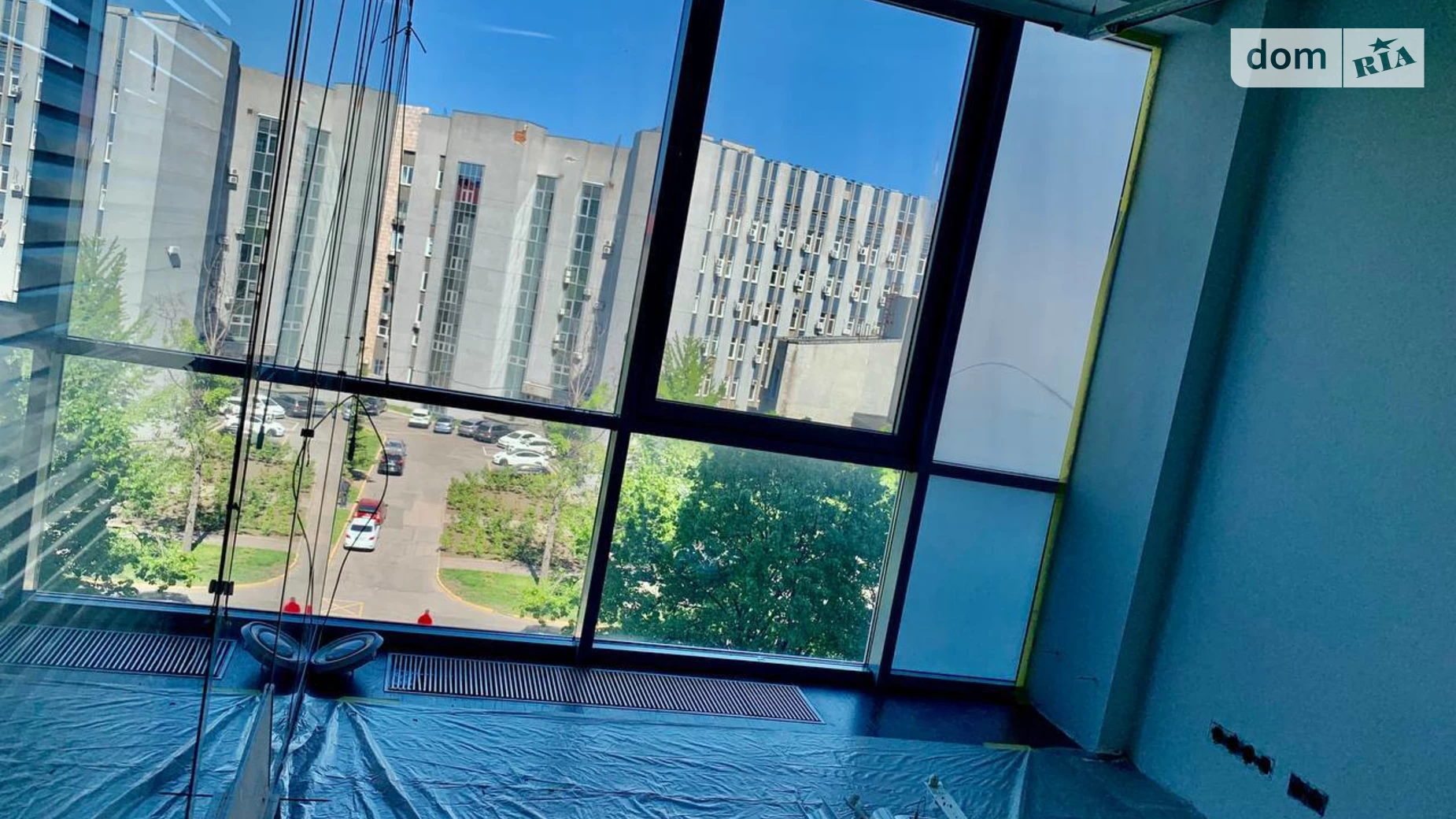 Сдается в аренду офис 116 кв. м в бизнес-центре, цена: 696 $ - фото 3