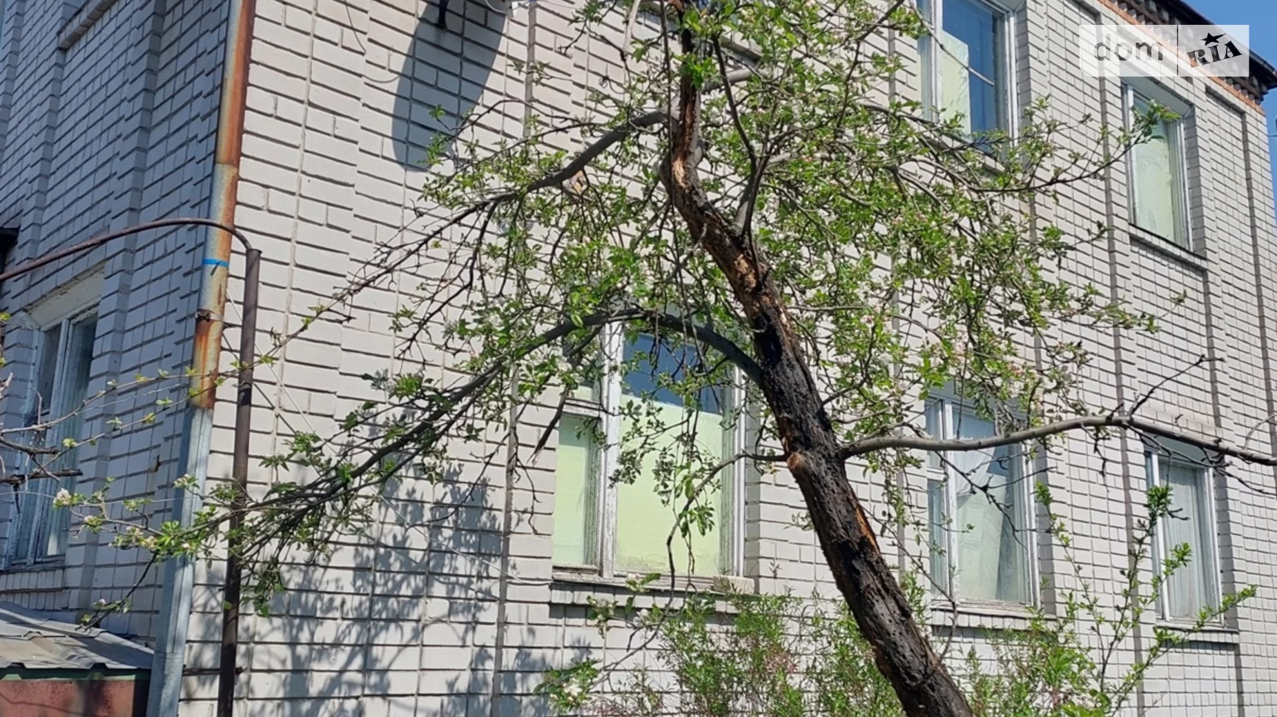 Продается дом на 2 этажа 249 кв. м с беседкой, цена: 45500 $ - фото 2