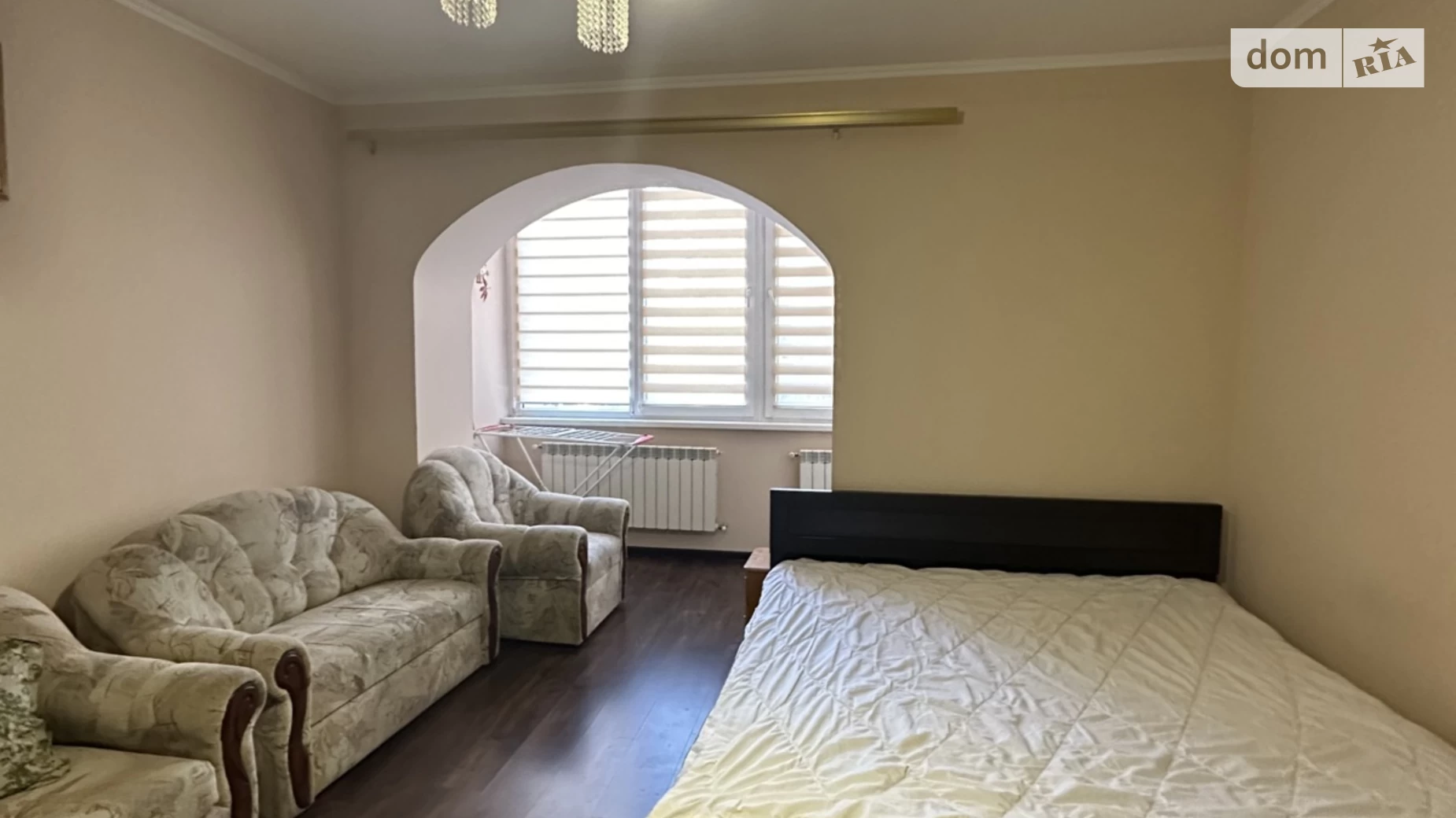 Продается 1-комнатная квартира 43.3 кв. м в Ивано-Франковске, ул. Матейки, 60 - фото 2