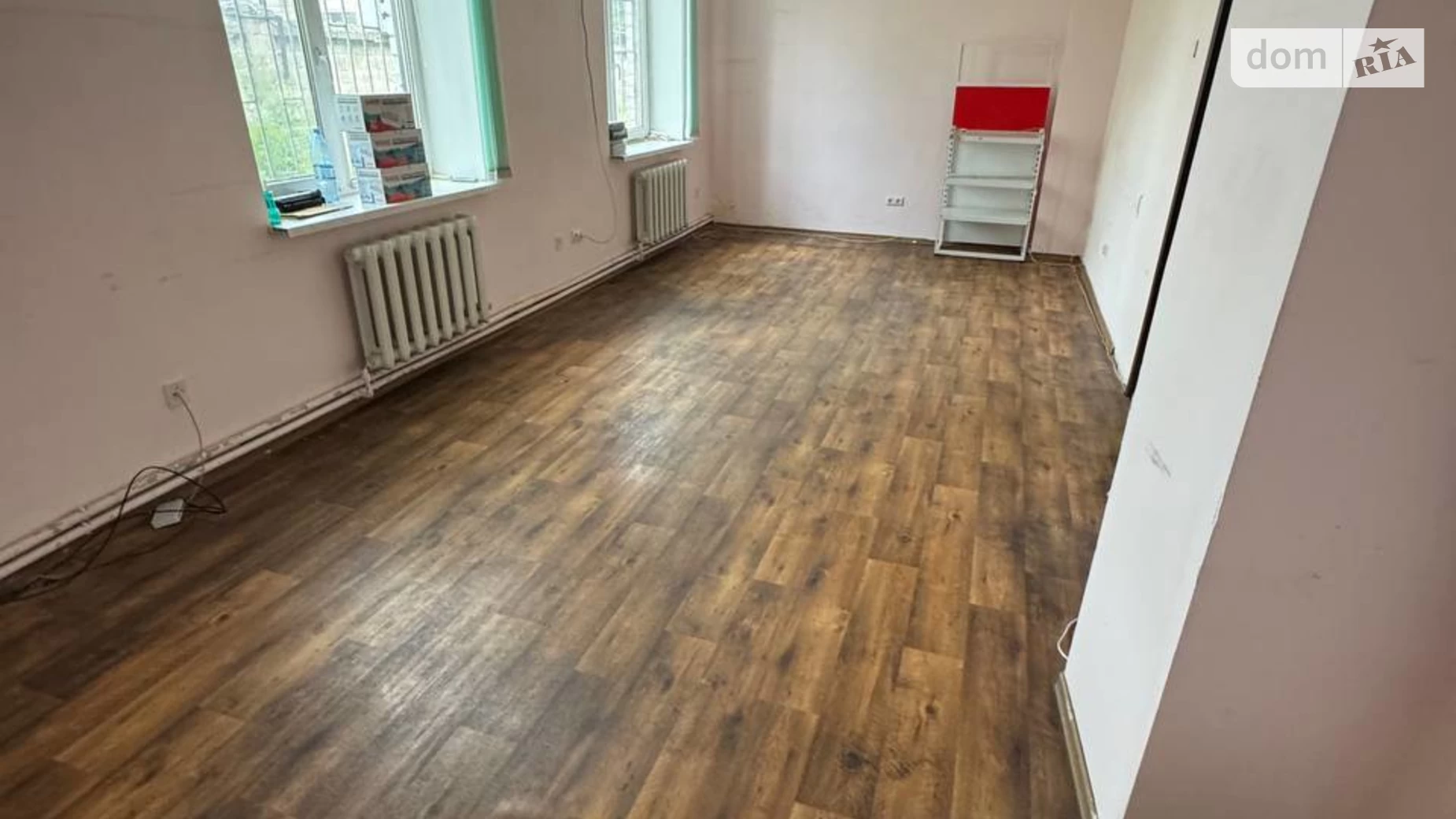 Здається в оренду офіс 46.5 кв. м в бізнес-центрі, цена: 11160 грн - фото 5