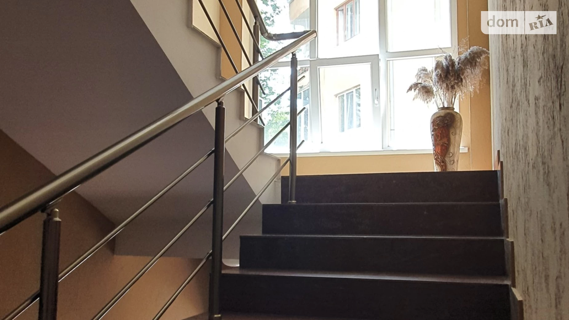 Сдается в аренду офис 32.6 кв. м в бизнес-центре, цена: 261 $ - фото 4