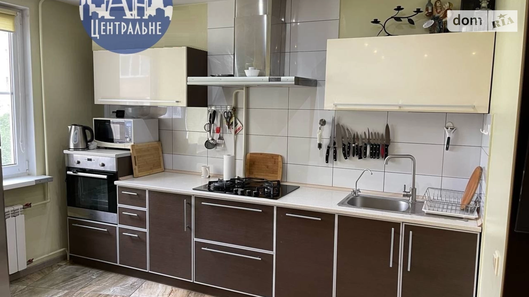 Продается 3-комнатная квартира 90 кв. м в Черновцах, ул. Воробкевича Сидора - фото 4