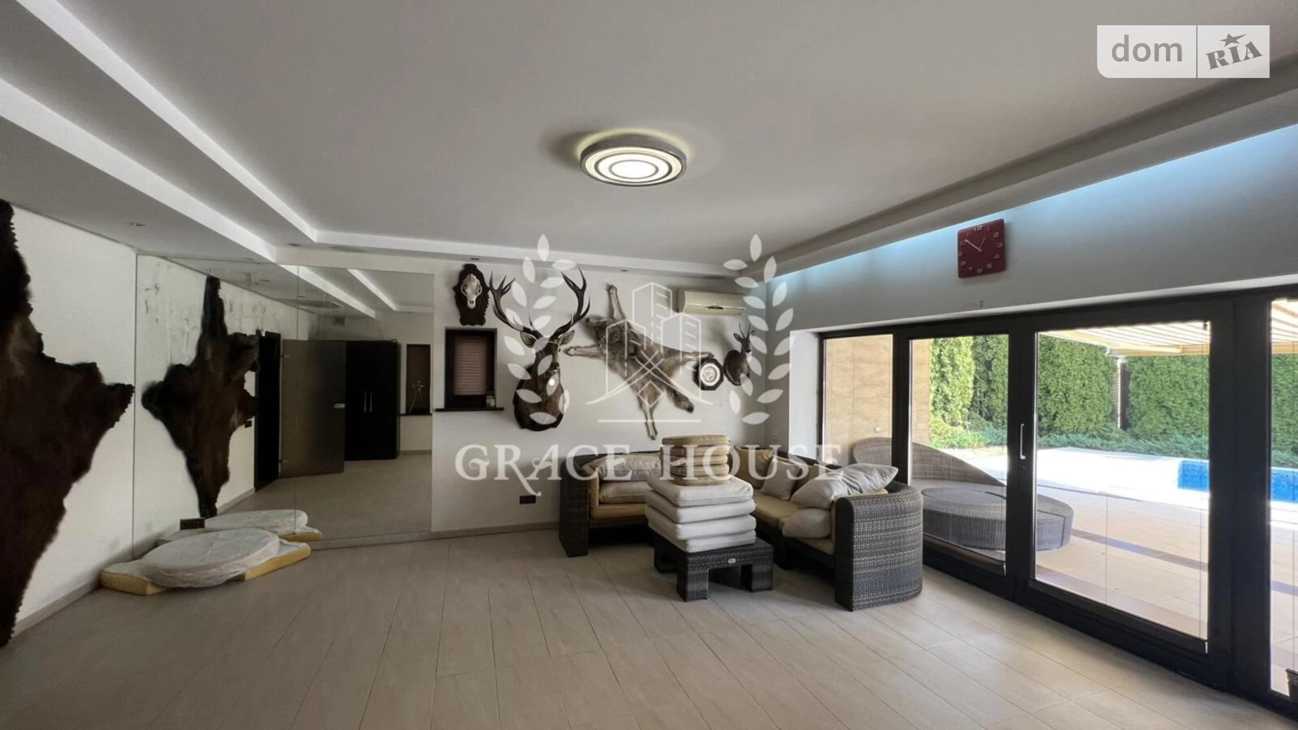 Сдается в аренду дом на 2 этажа 345 кв. м с балконом, цена: 3000 $ - фото 5