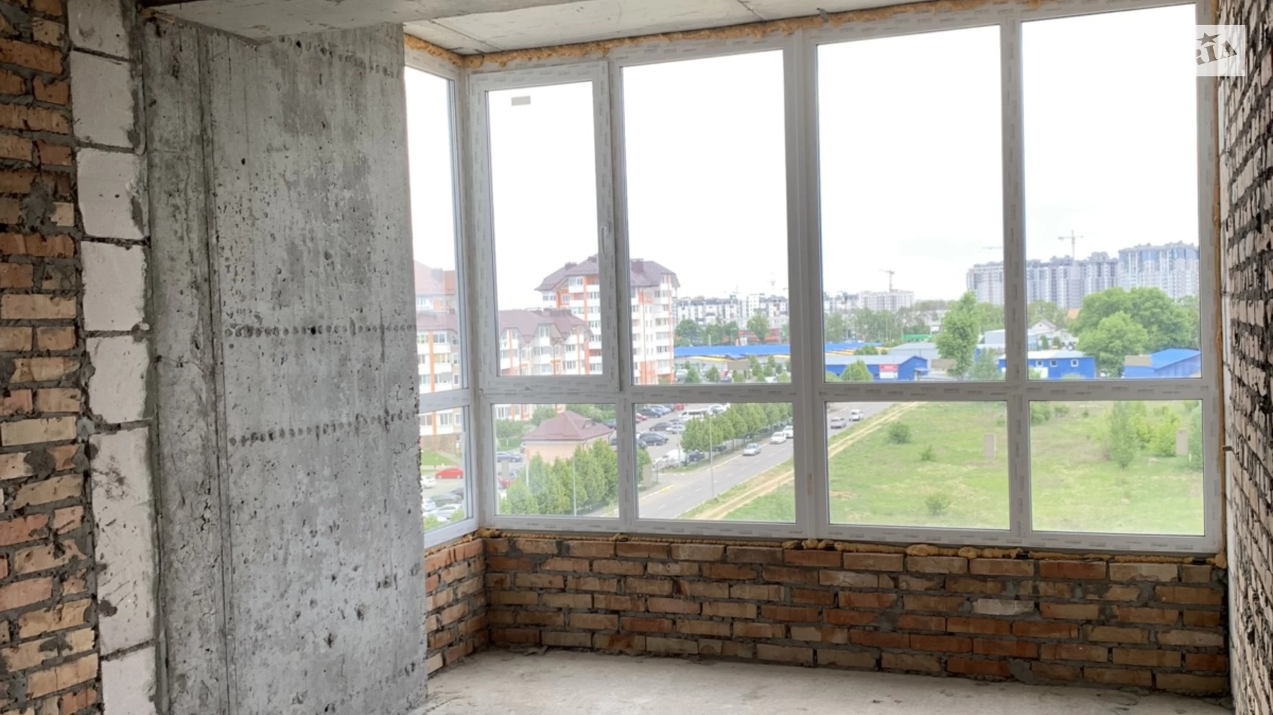 Продается 1-комнатная квартира 46.5 кв. м в Буче, ул. Бориса Гмыри, 7А - фото 2