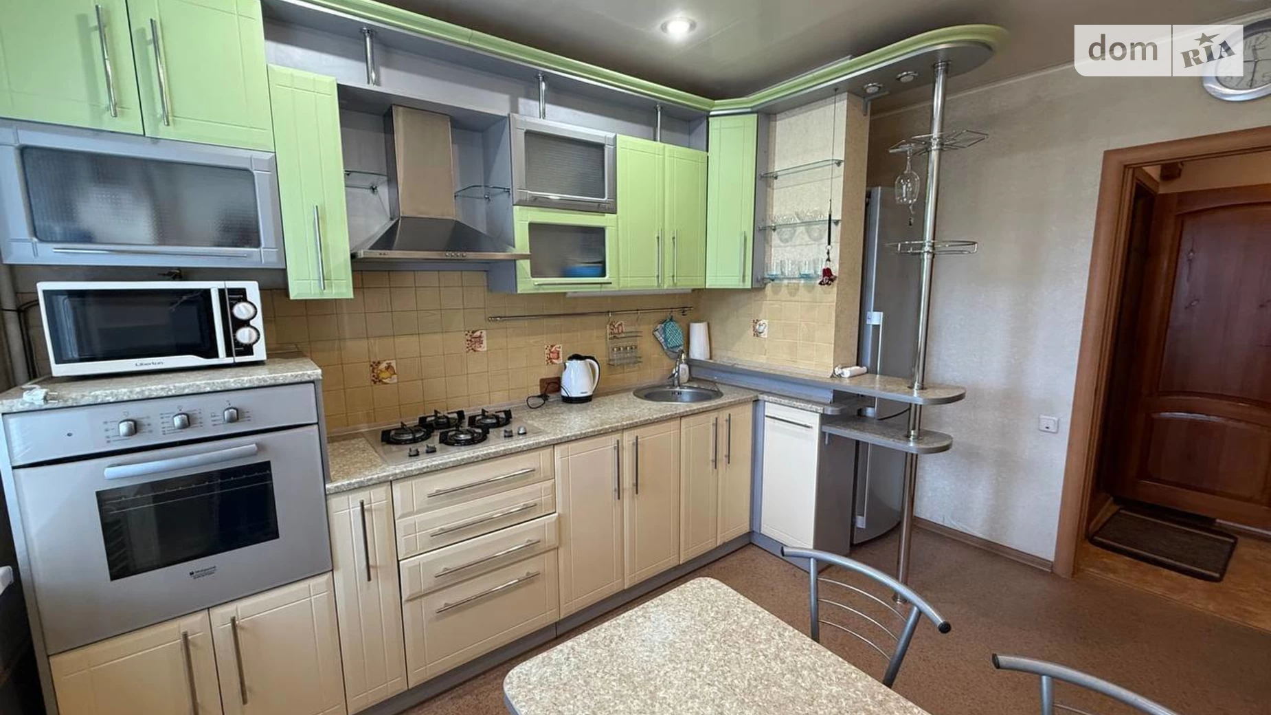 Сдается в аренду 3-комнатная квартира 65 кв. м в Кривом Роге, ул. Ивана Авраменко(Корнейчука), 7 - фото 4