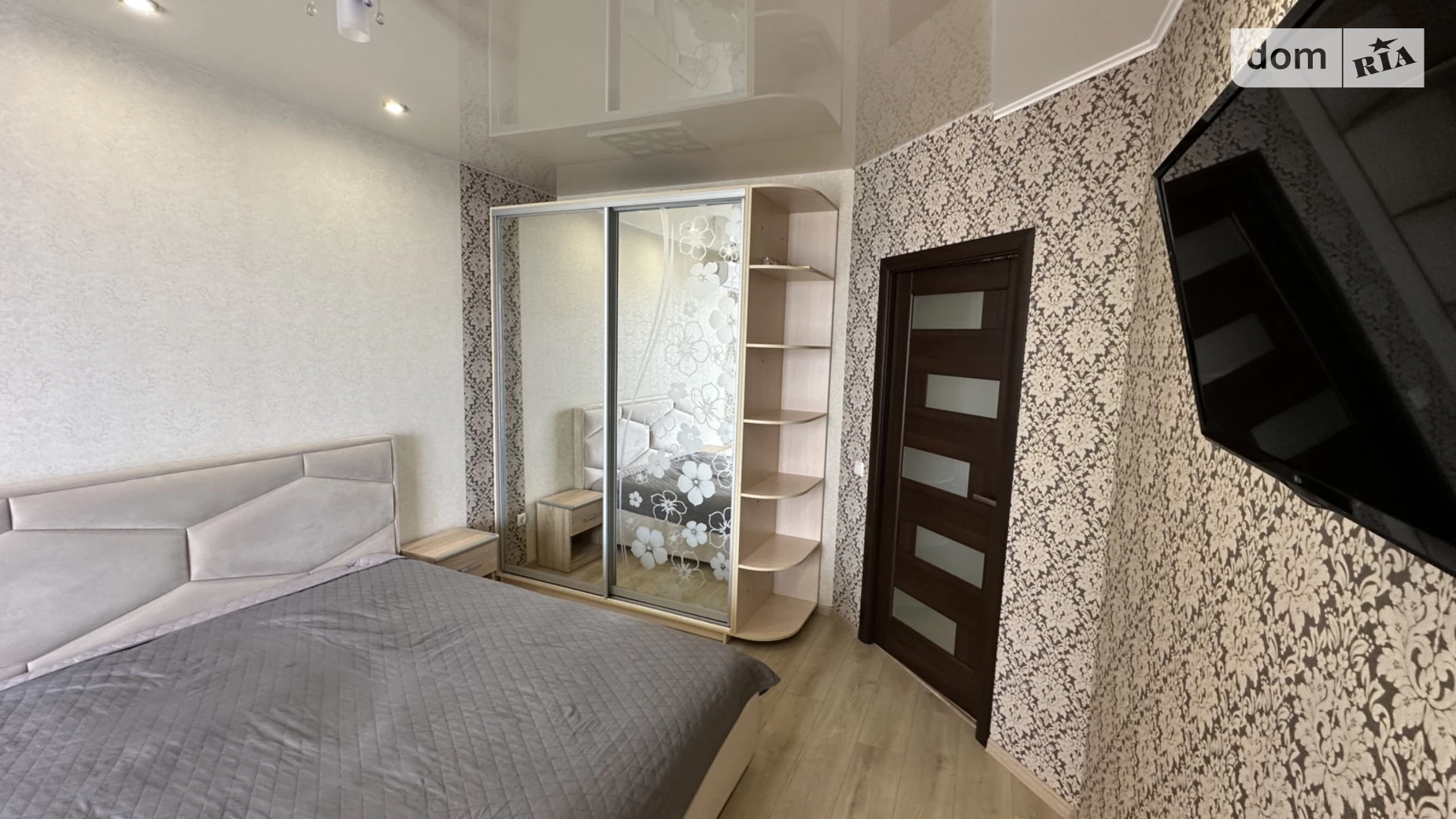 Продается 1-комнатная квартира 46 кв. м в Виннице, ул. Антонова Олега, 13В - фото 4